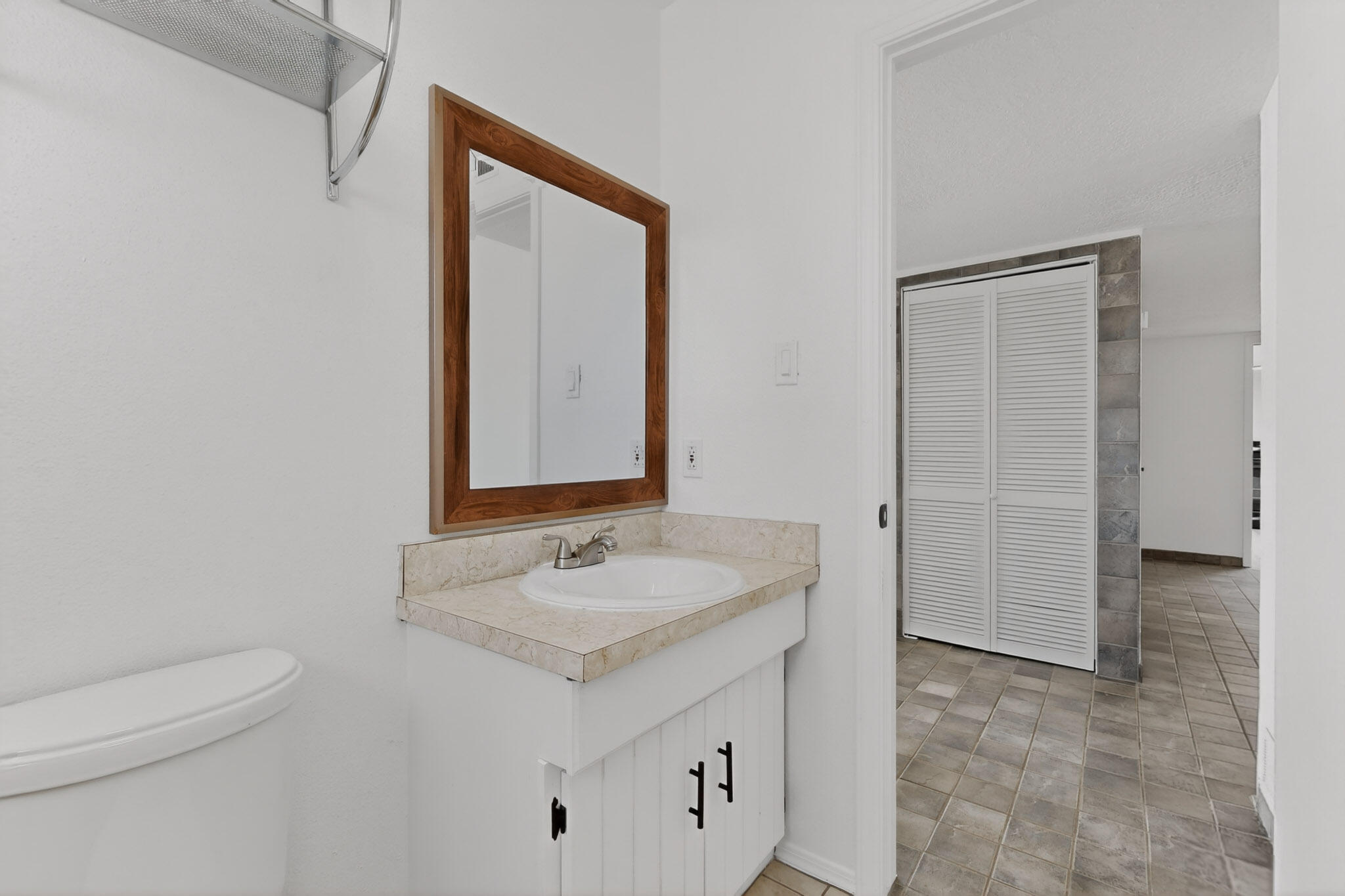 Photo 19 — 1401 35th Circle SE