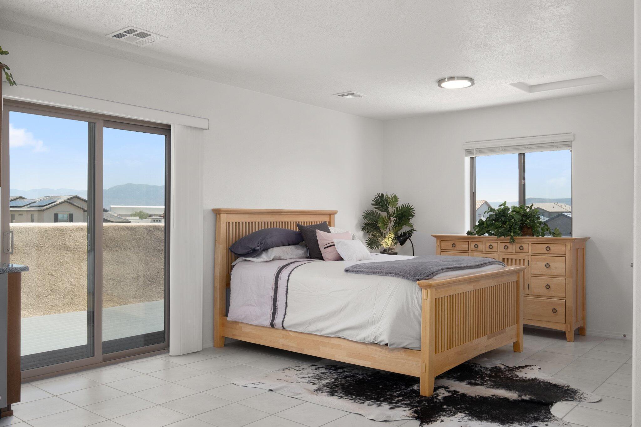 Photo 18 — 6028 NAUMAN Drive SE