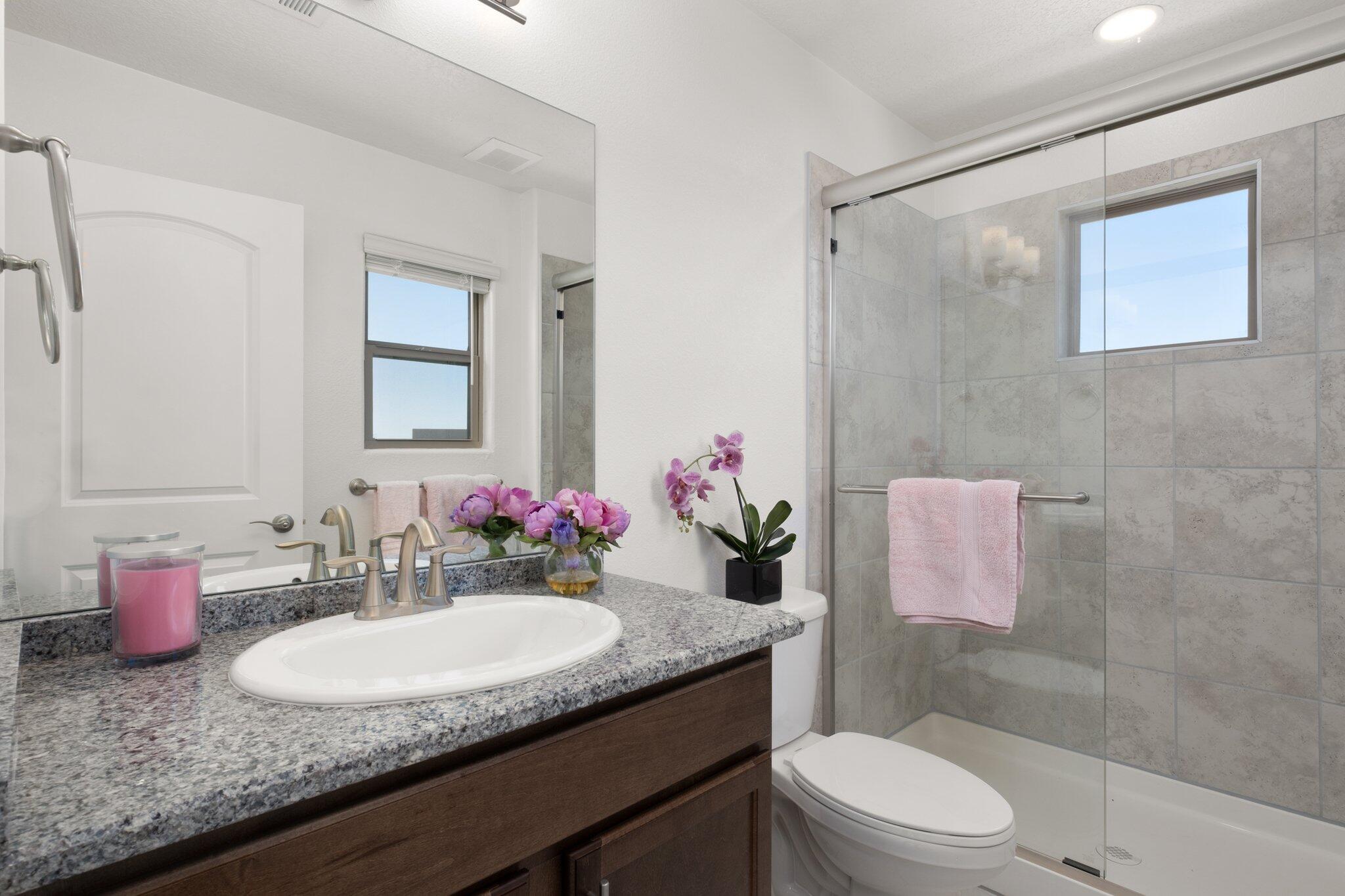 Photo 15 — 6028 NAUMAN Drive SE