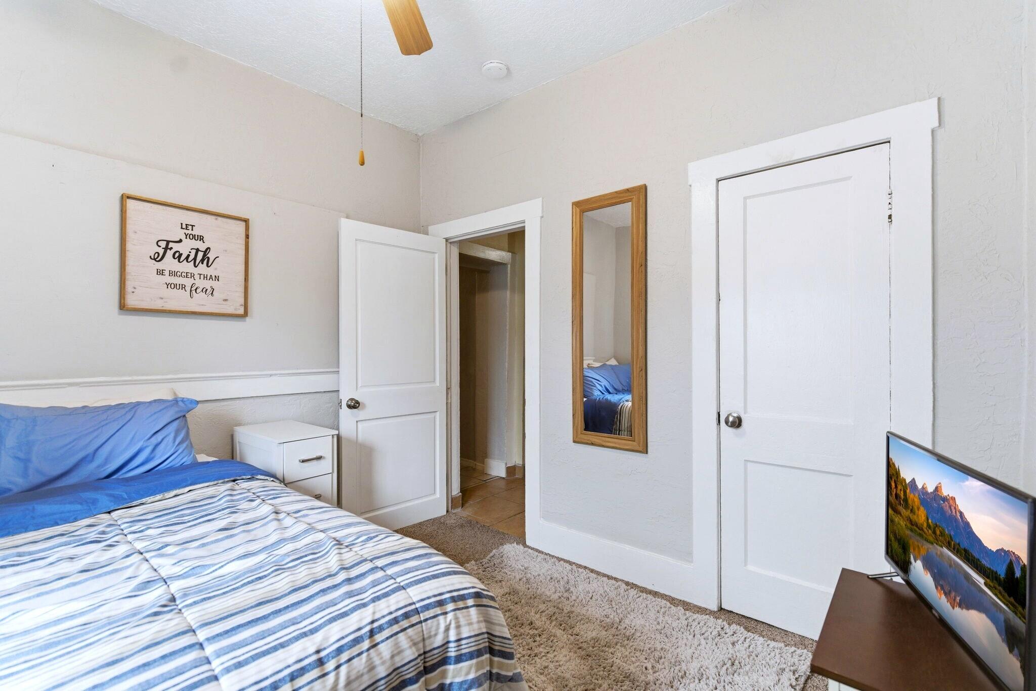 Photo 11 — 615 Keleher Avenue NW