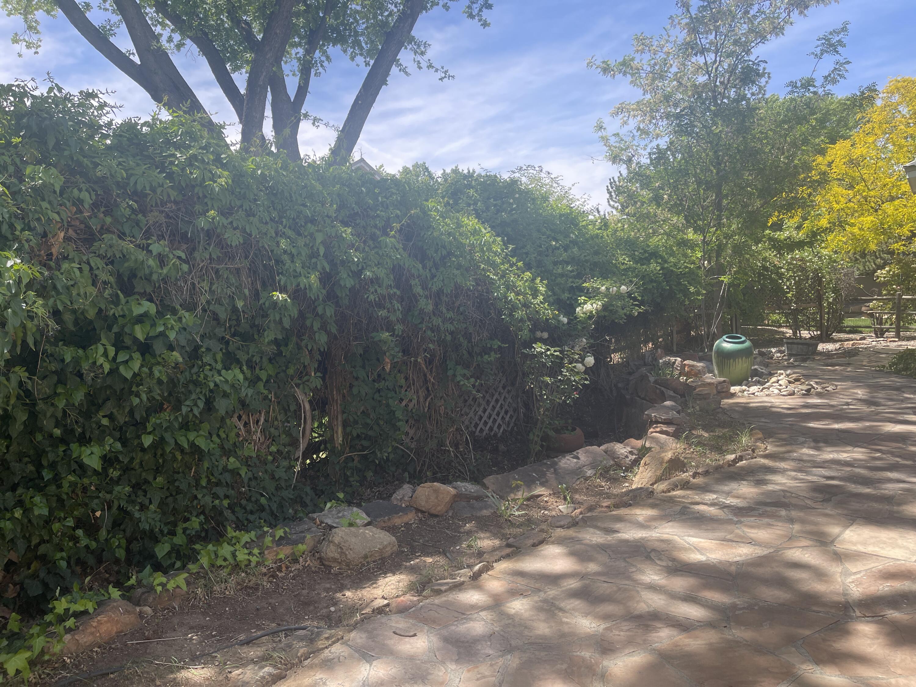 Photo 3 — 2708 Bosque Del Rio Lane NW