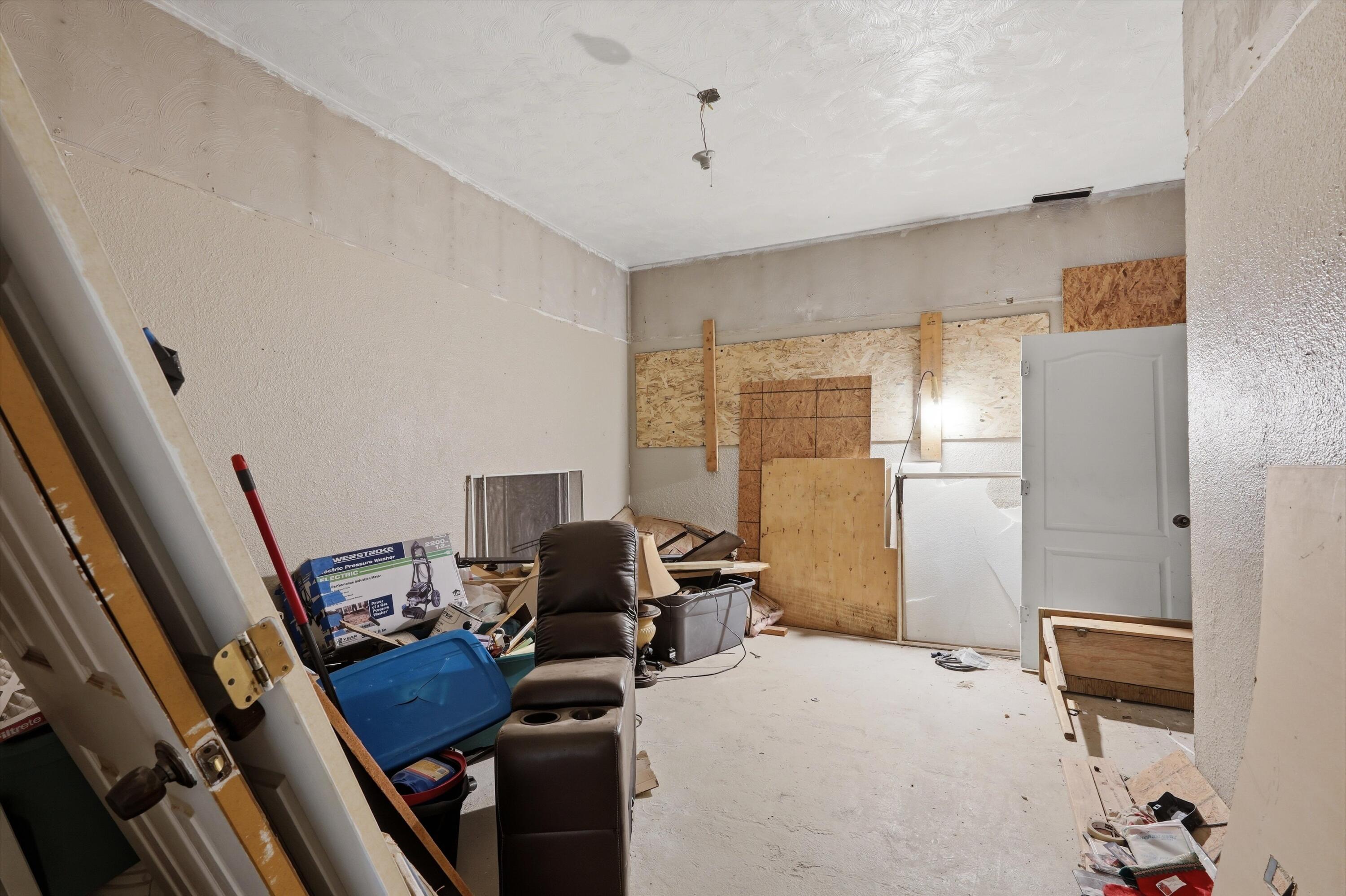 Photo 19 — 600 Balsam Street