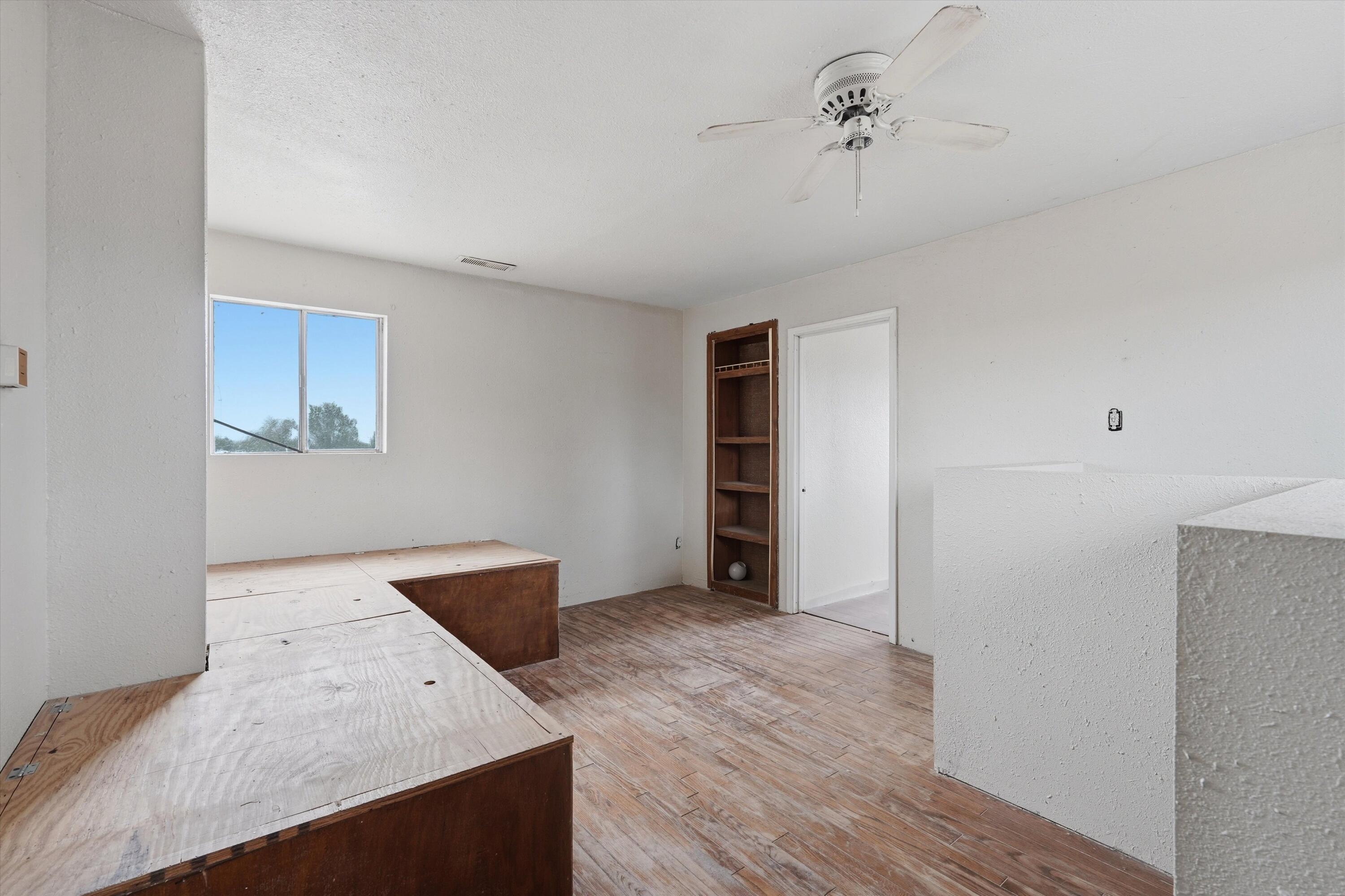 Photo 11 — 600 Balsam Street
