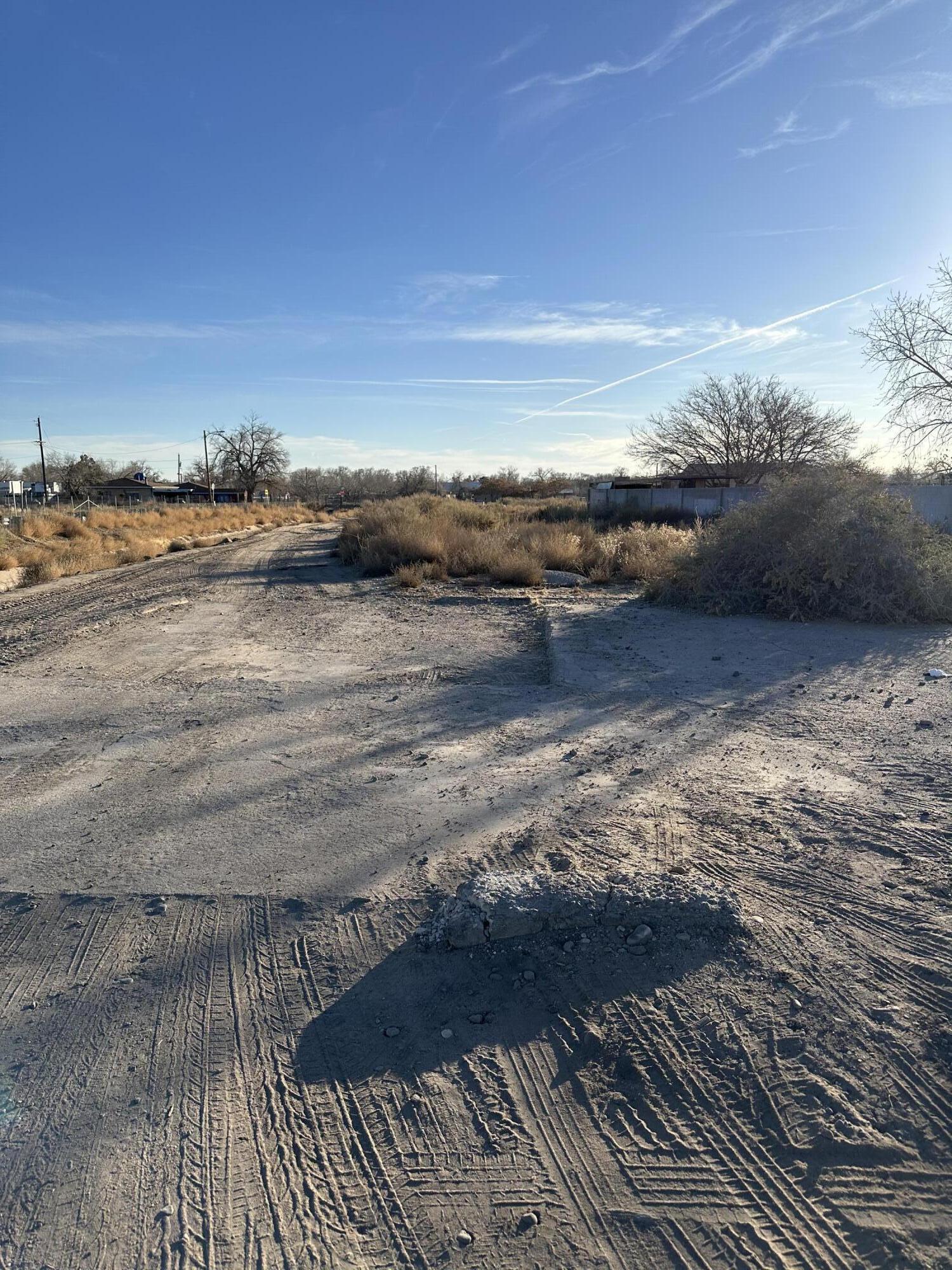 Photo 2 — 2600 Kelly Road SW