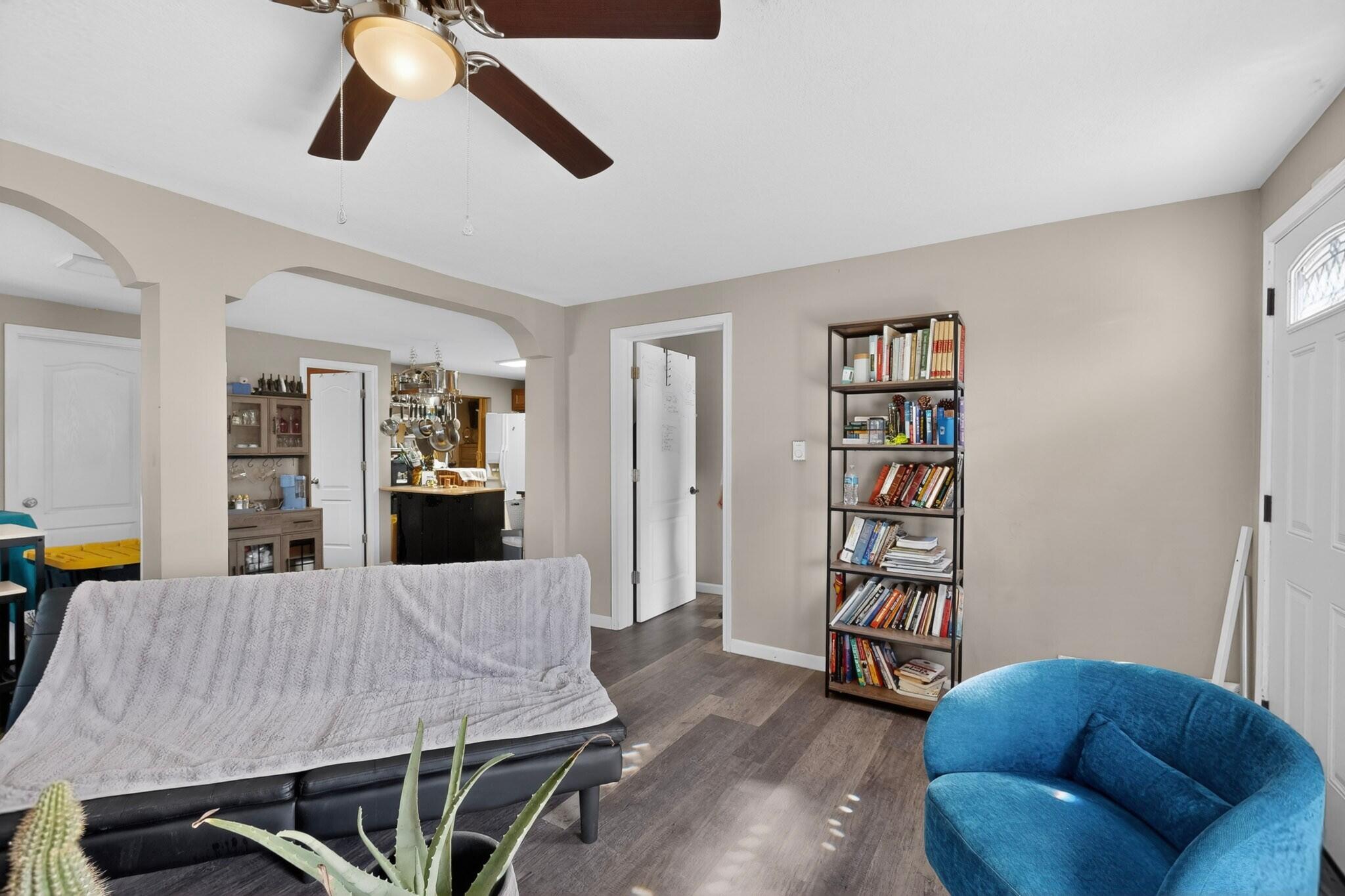 Photo 20 — 2904 1st Street NW