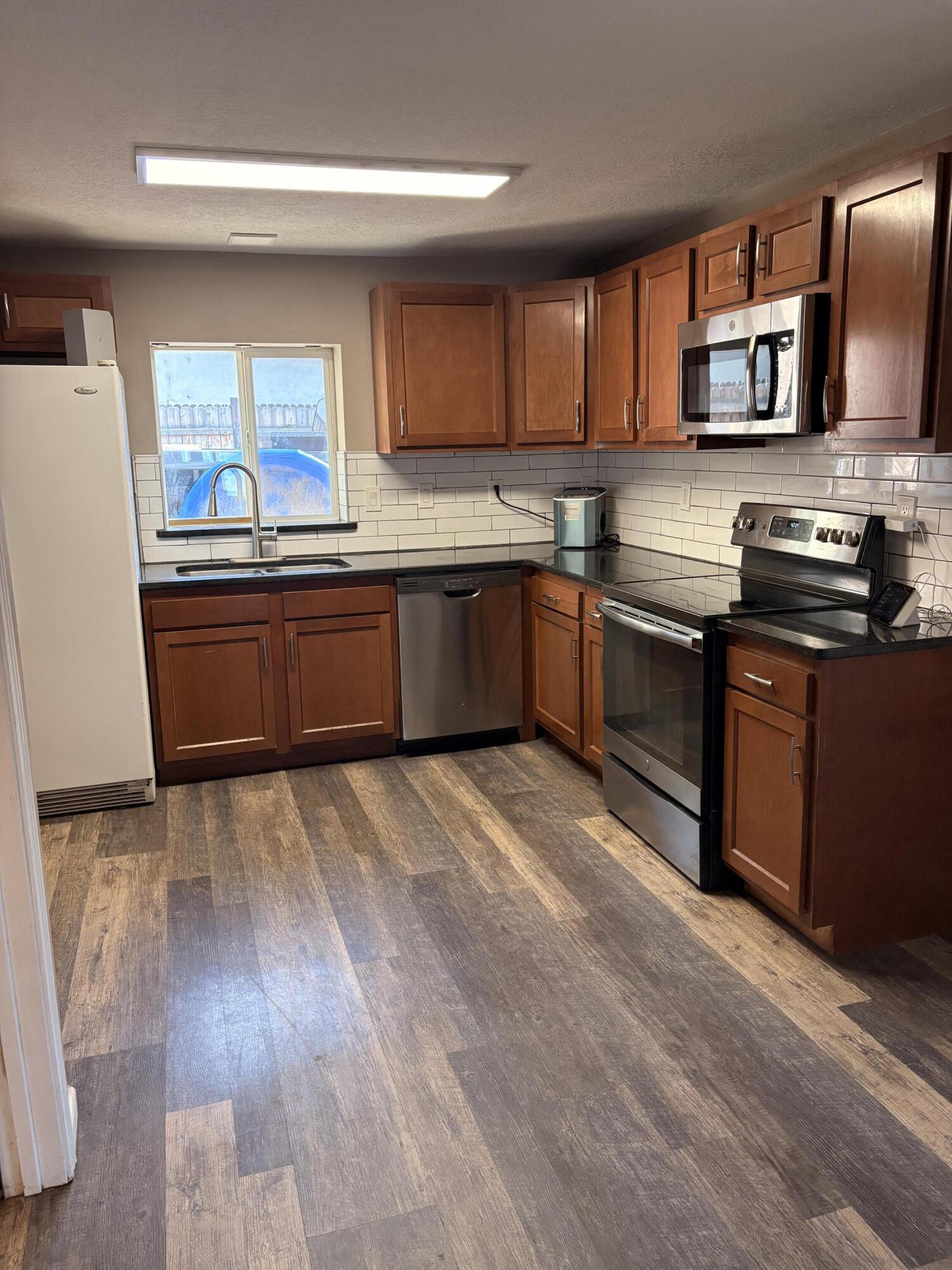 Photo 2 — 2904 1st Street NW