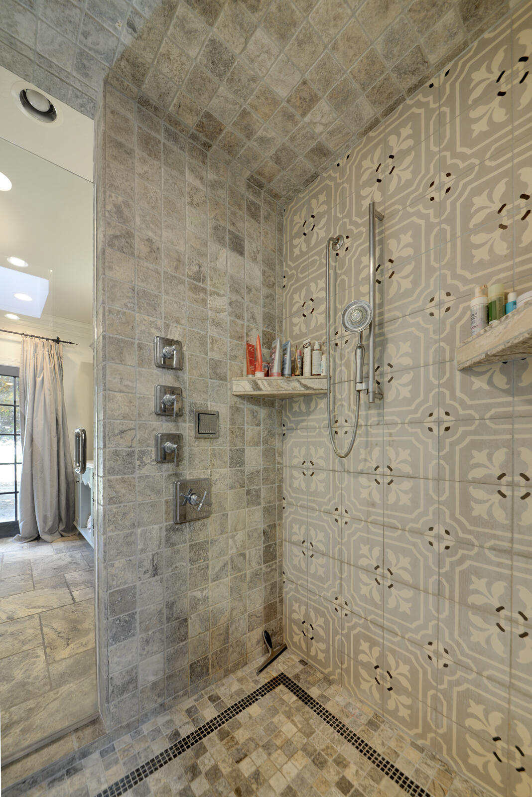 Photo 4 — 314 16th Street SW