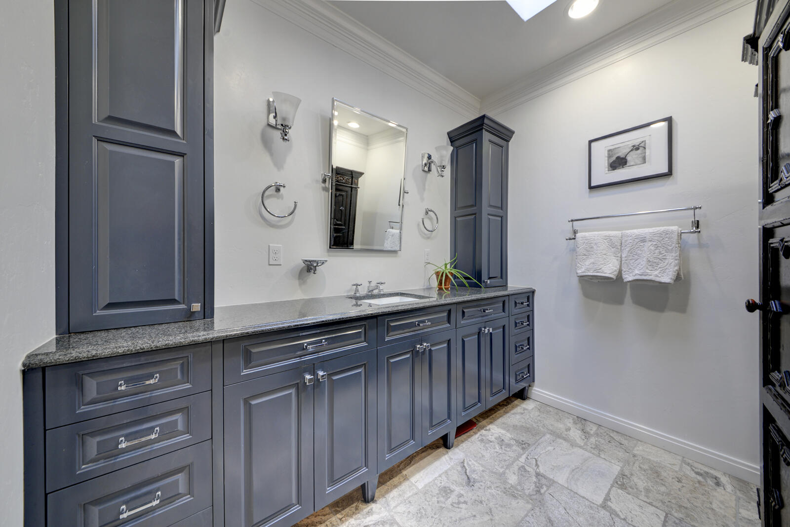 Photo 5 — 314 16th Street SW