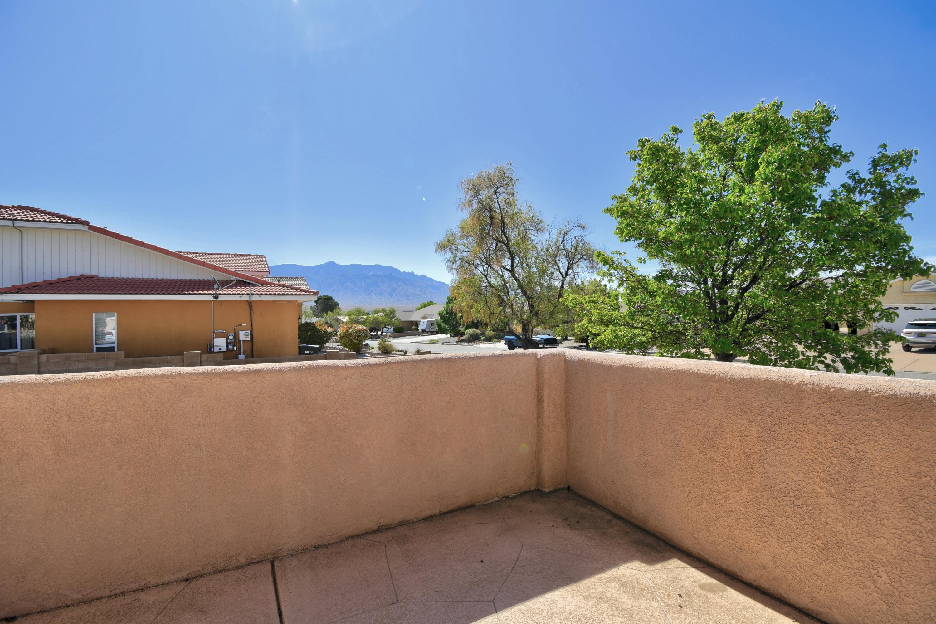 Photo 19 — 2524 Manzano Loop NE