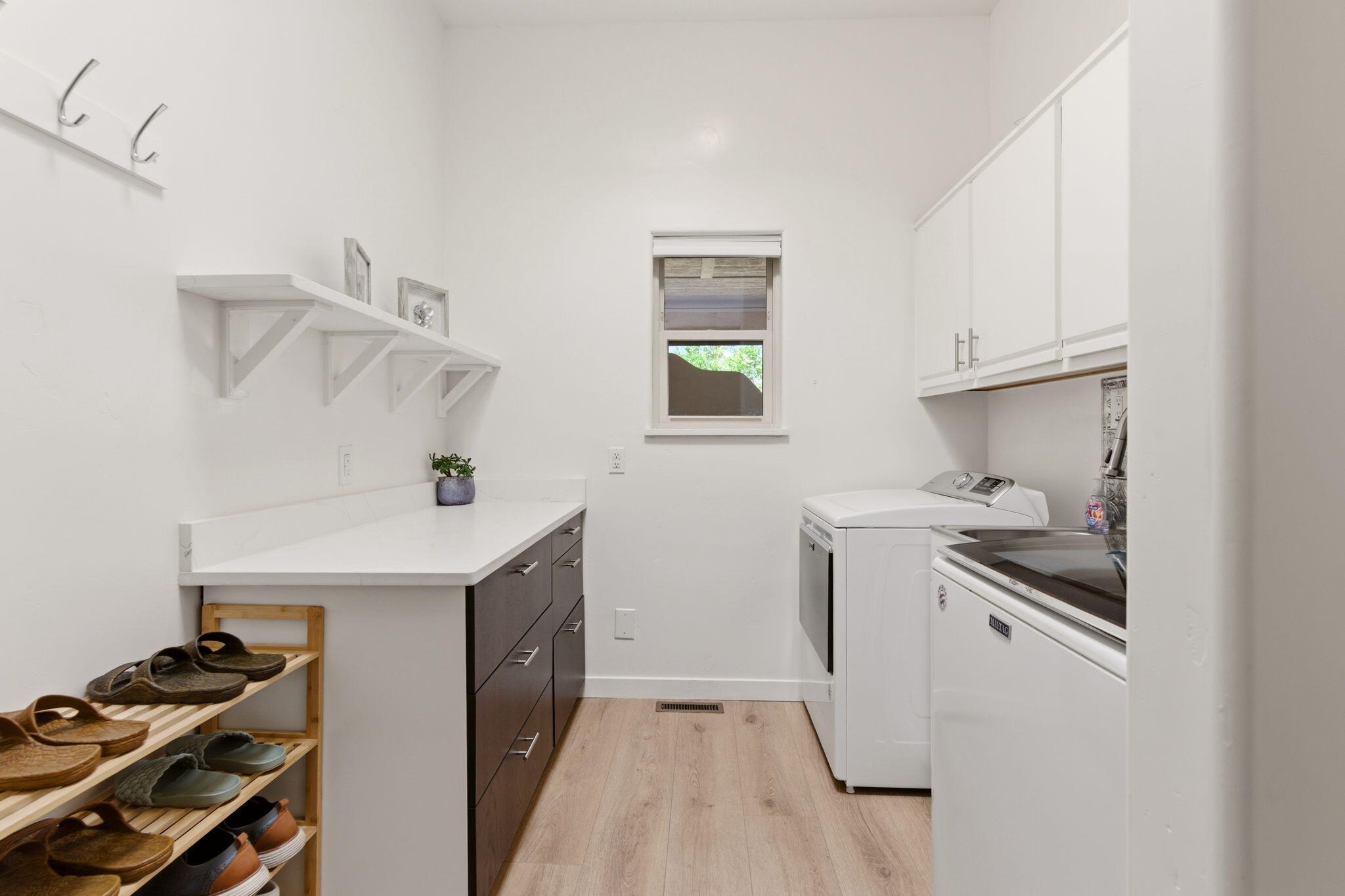 Photo 11 — 1724 Quail Run Court NE