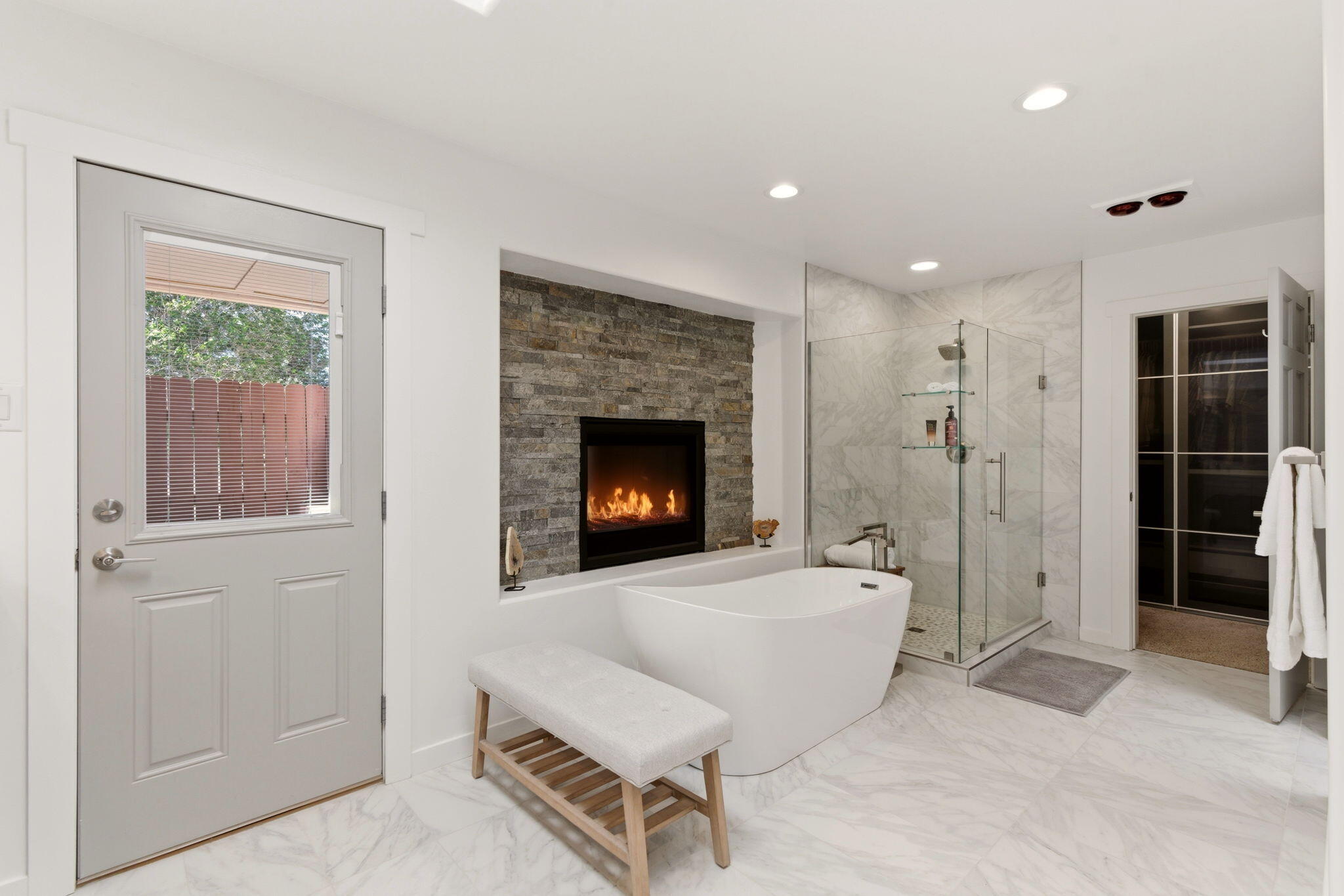 Photo 17 — 1724 Quail Run Court NE