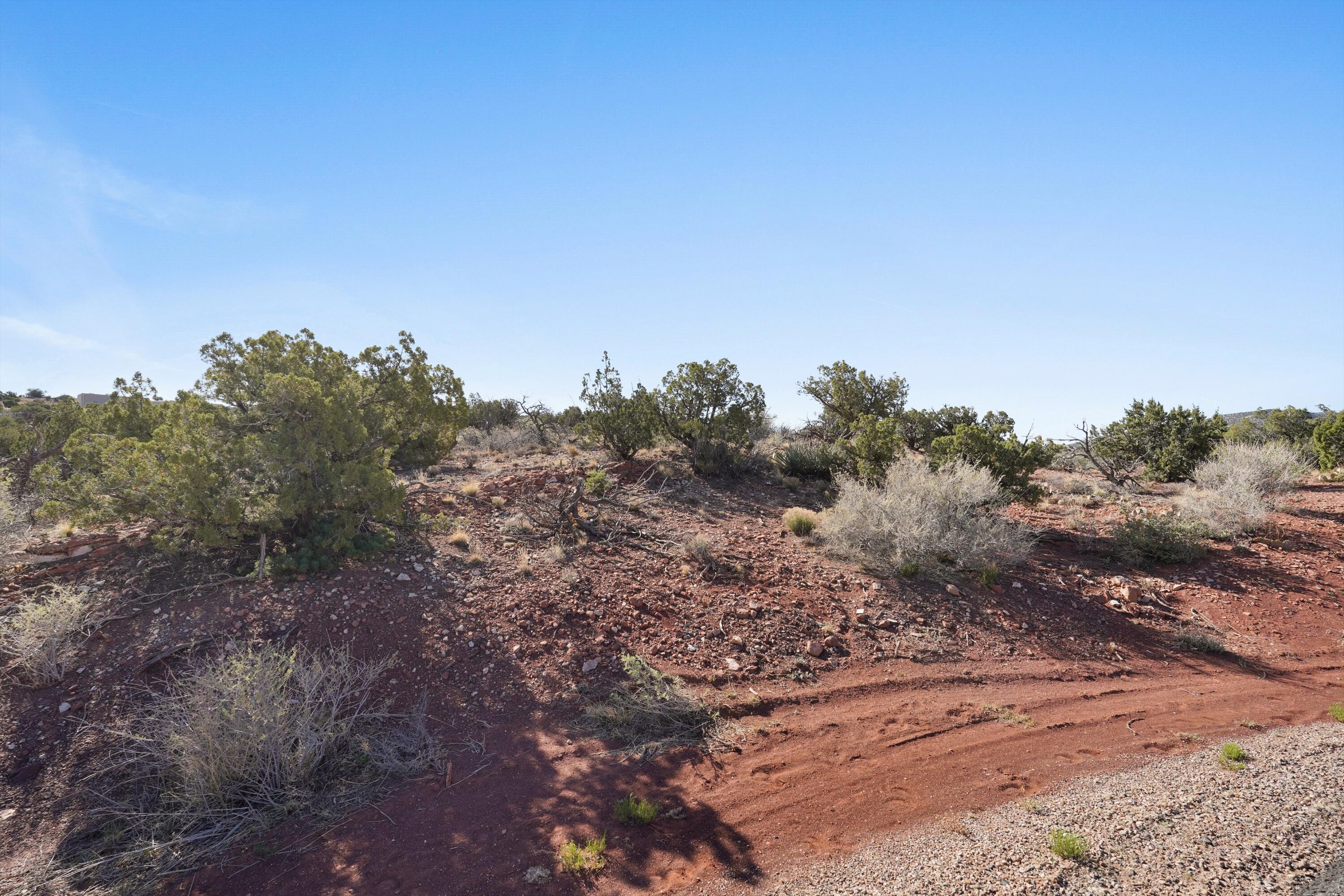 302 Moonlight Ridge Road, Placitas, NM 87043