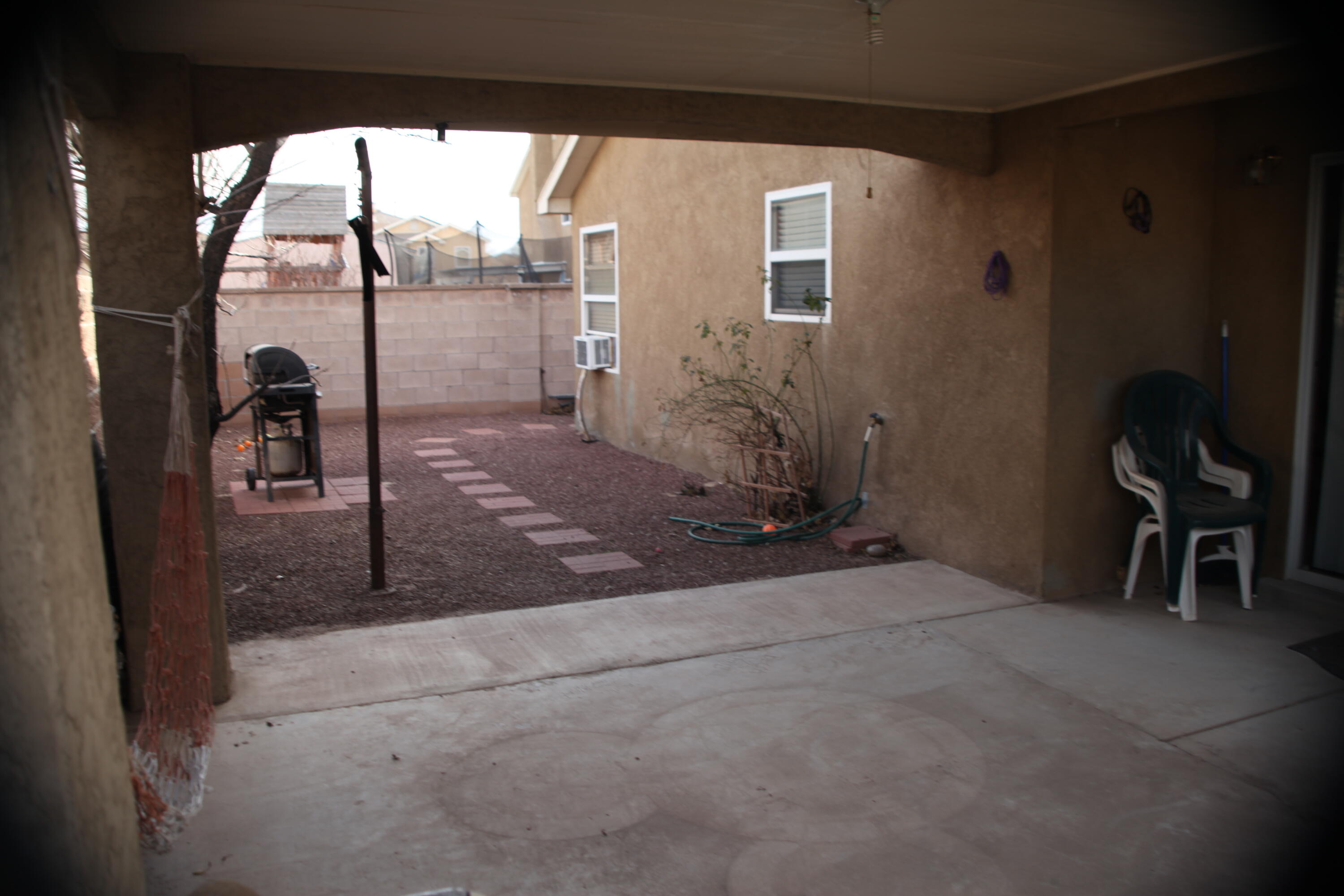 Photo 20 — 636 Escavada Street SW