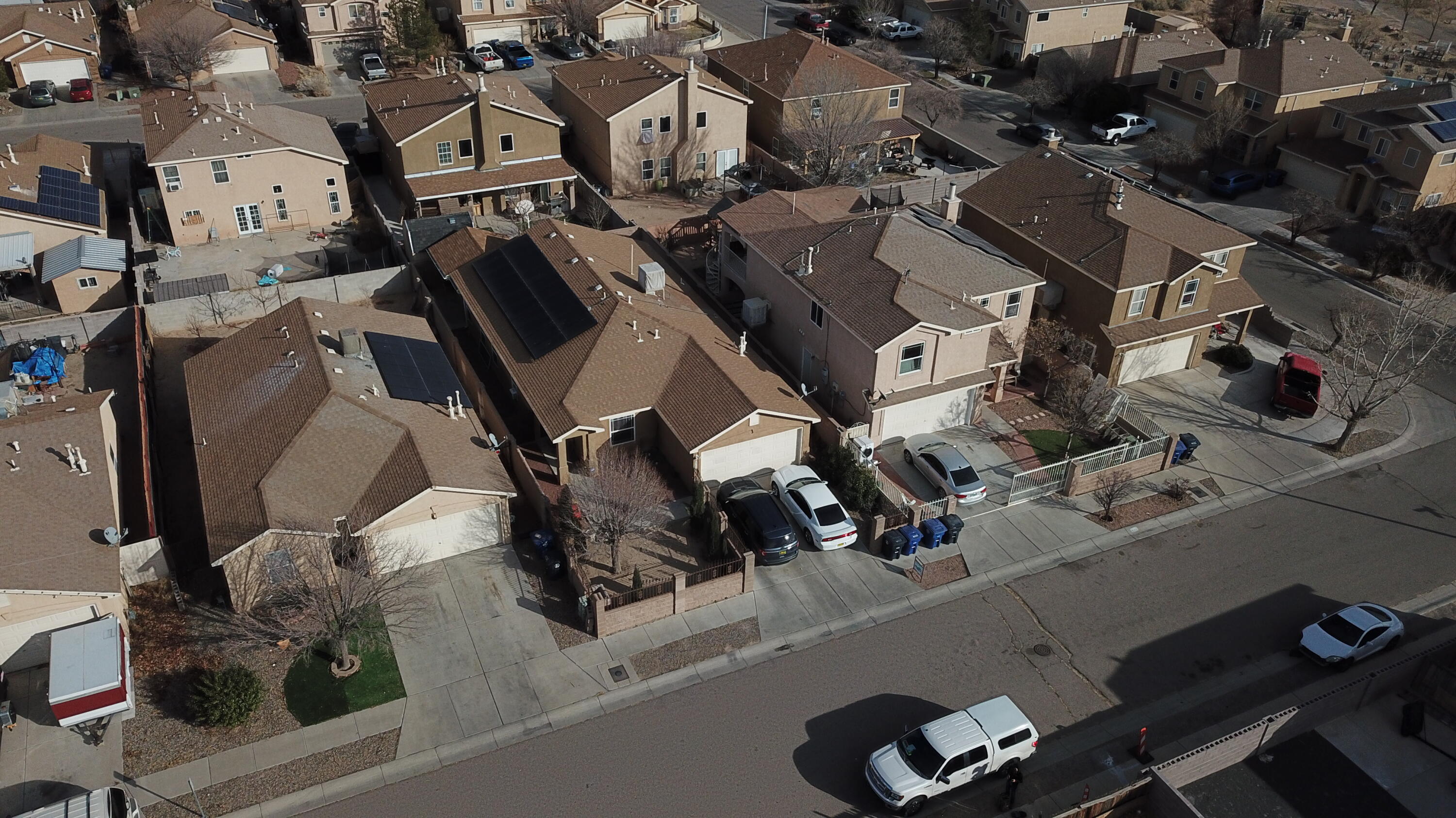 Photo 3 — 636 Escavada Street SW