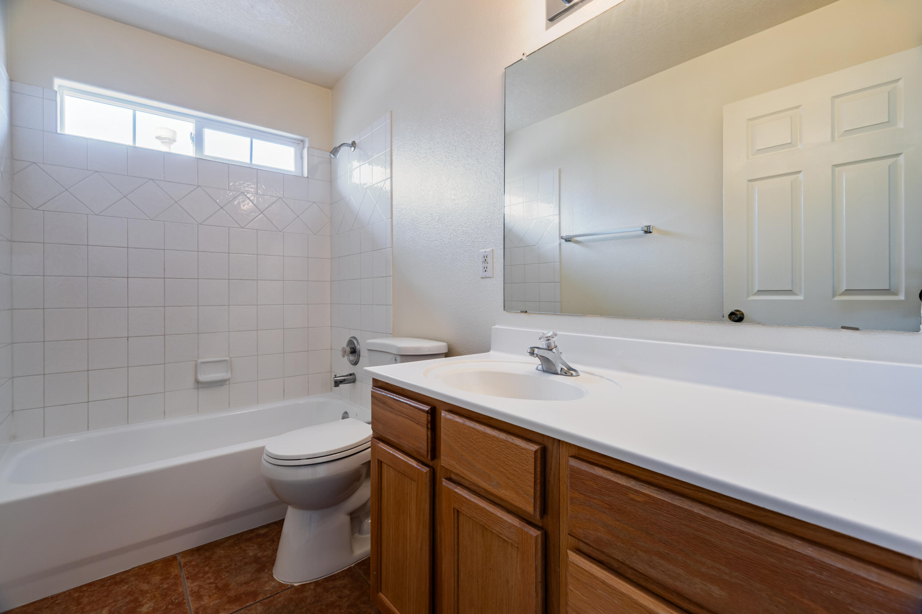 Photo 19 — 4820 Hayden Place NW