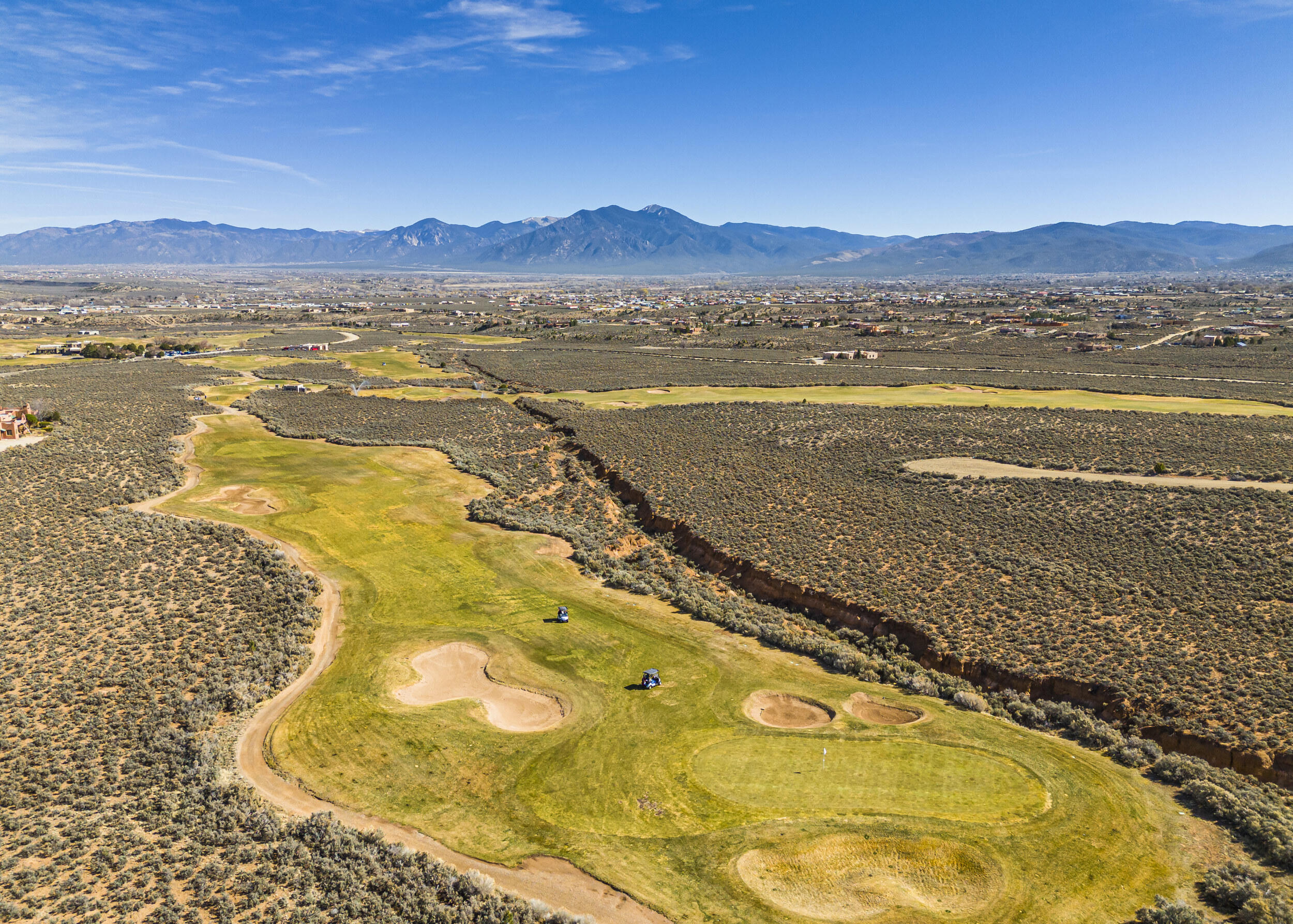 Photo 7 — 8 Golf Course Drive