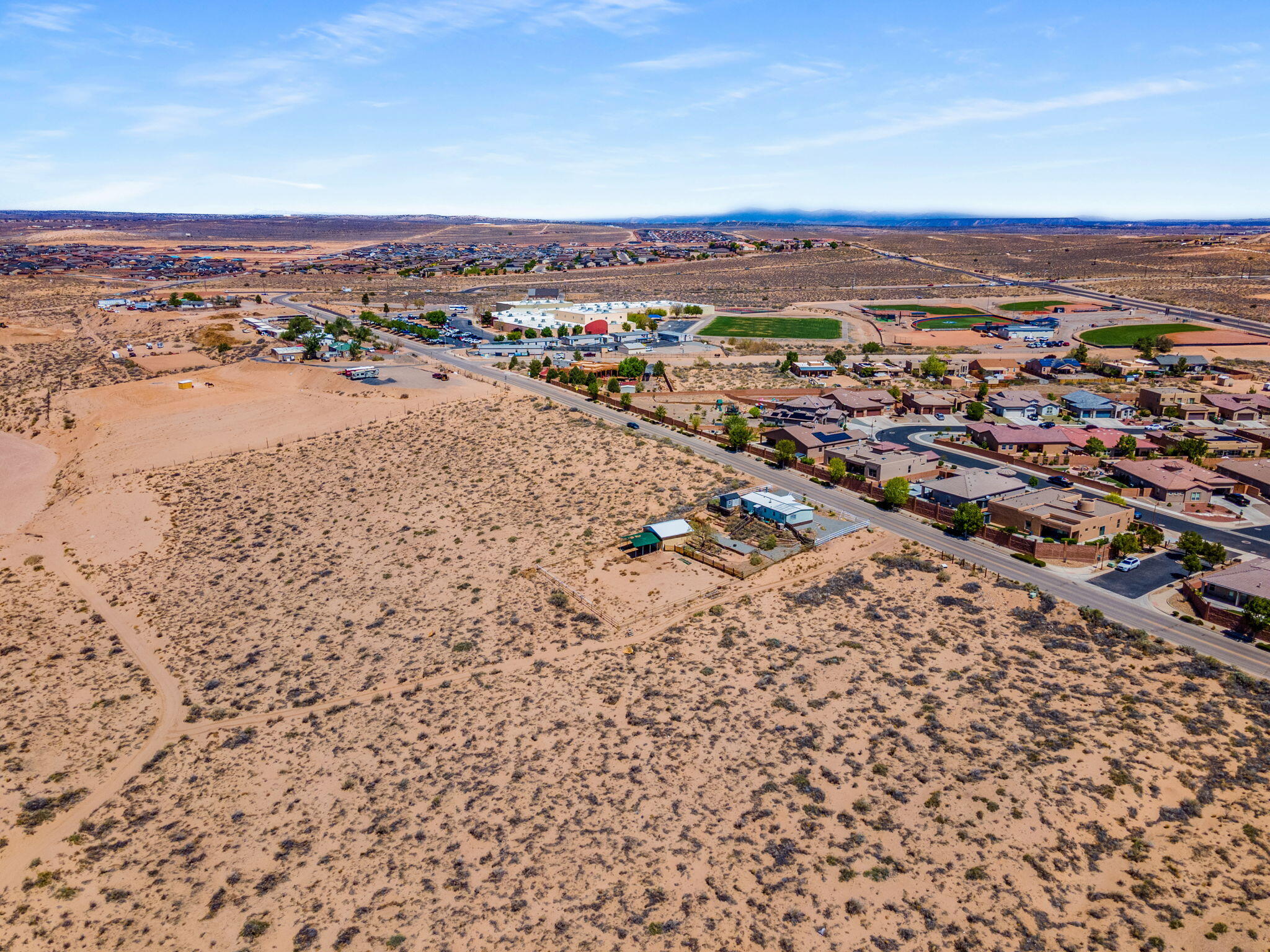 550B Fruta Road NE, Rio Rancho, NM 87124