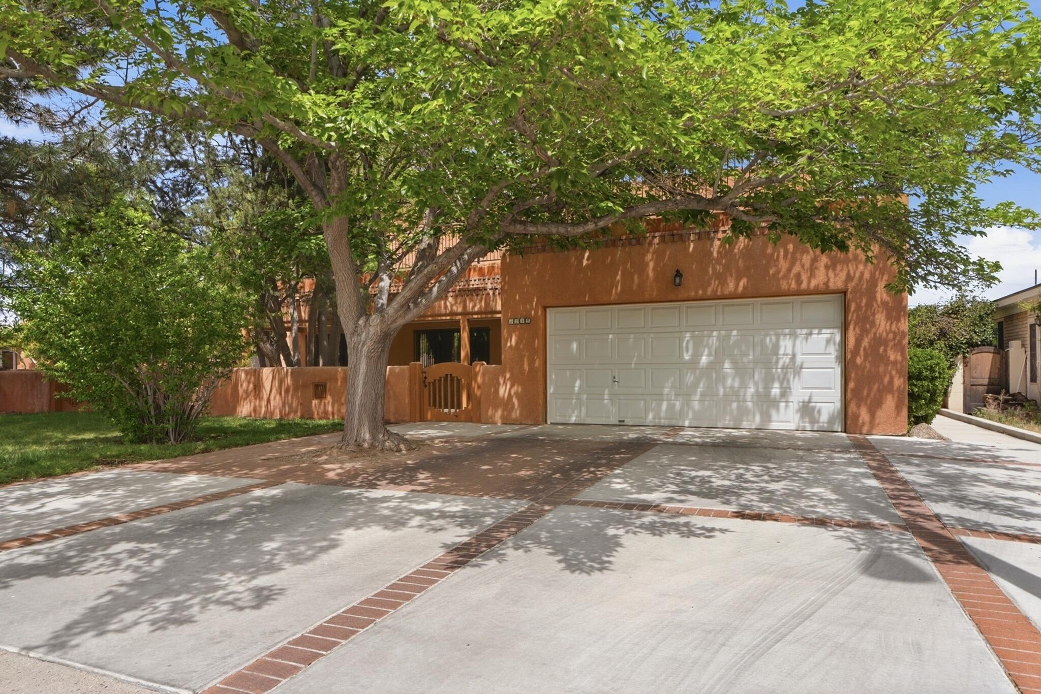 Photo 9 — 1405 Sigma Chi Road NE