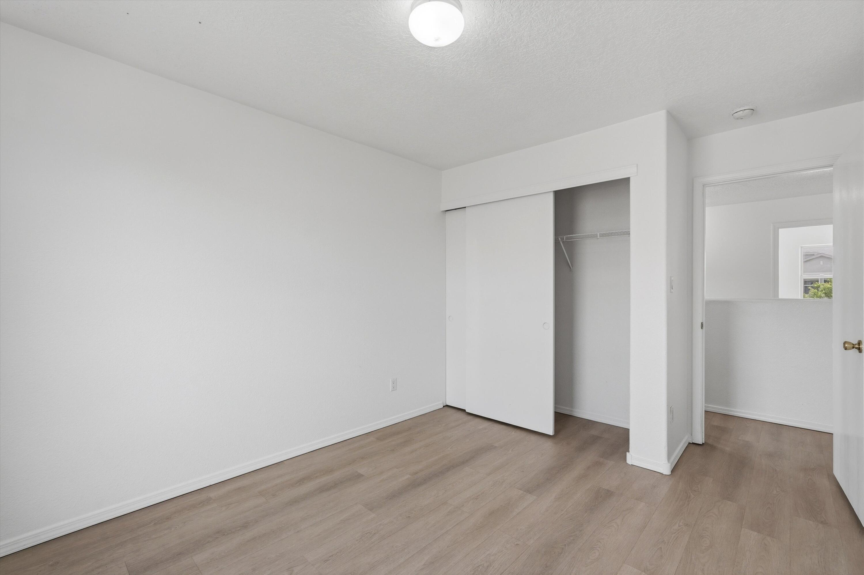 Photo 17 — 2911 Richardson Way SW