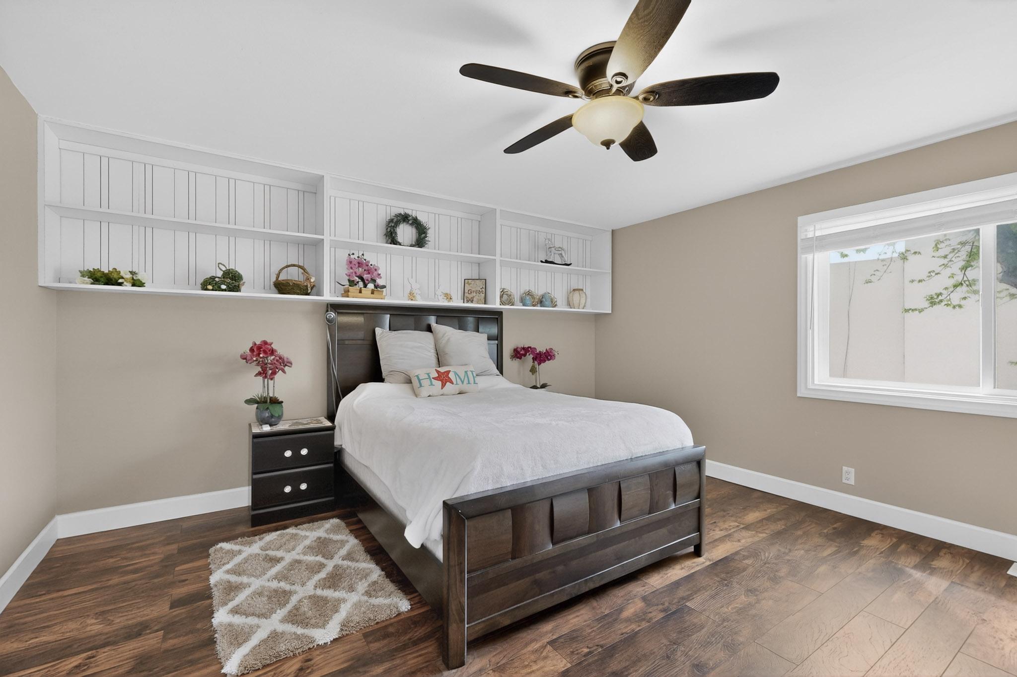Photo 11 — 9515 Augusta Avenue NE