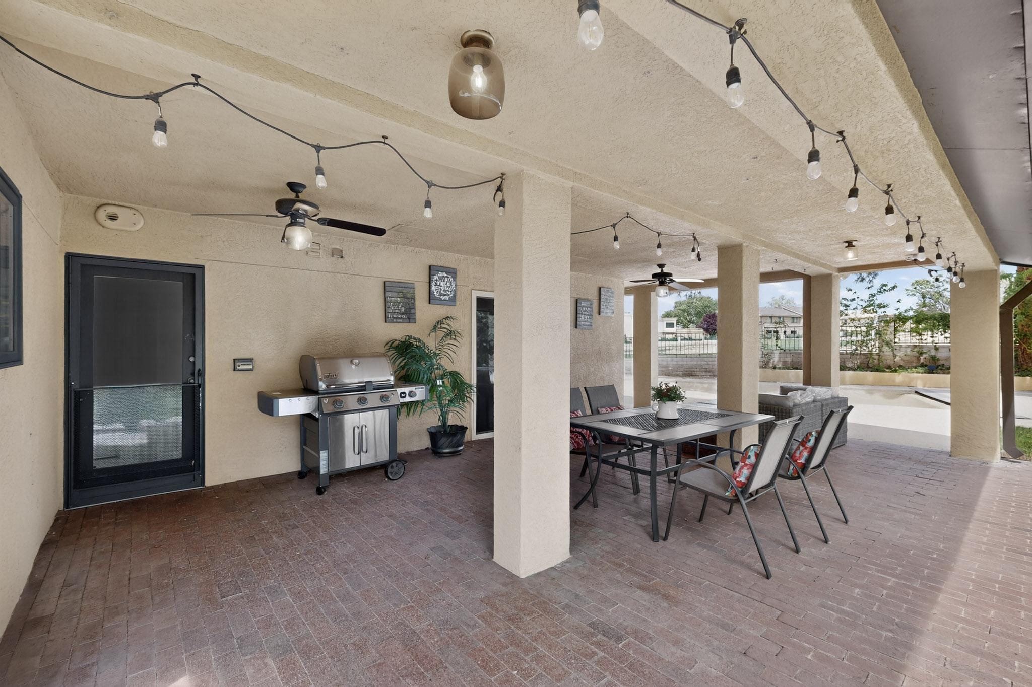 Photo 19 — 9515 Augusta Avenue NE