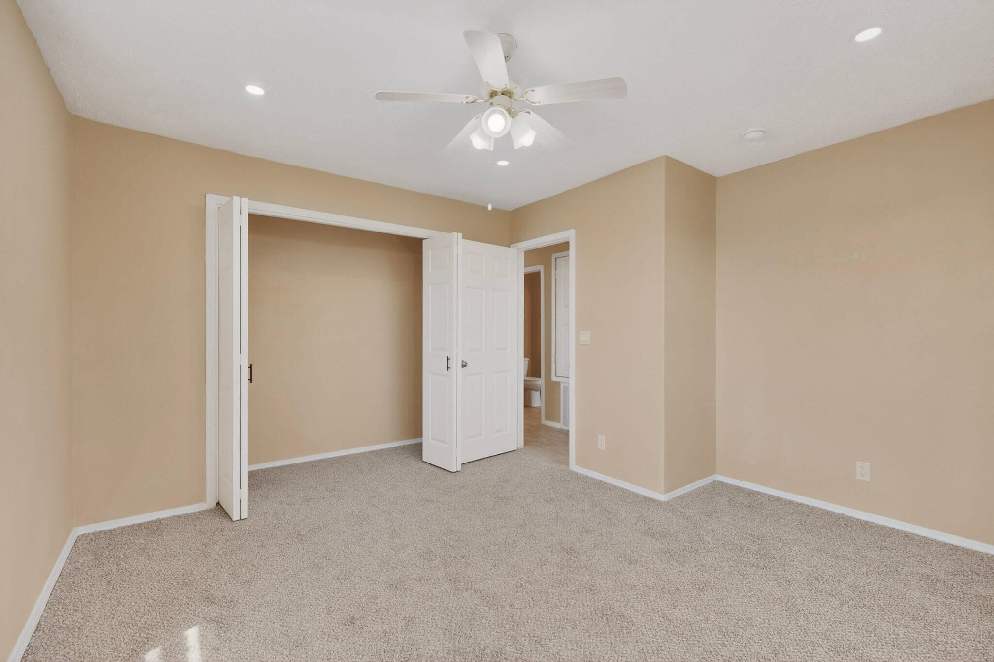Photo 5 — 72 Aspen Drive