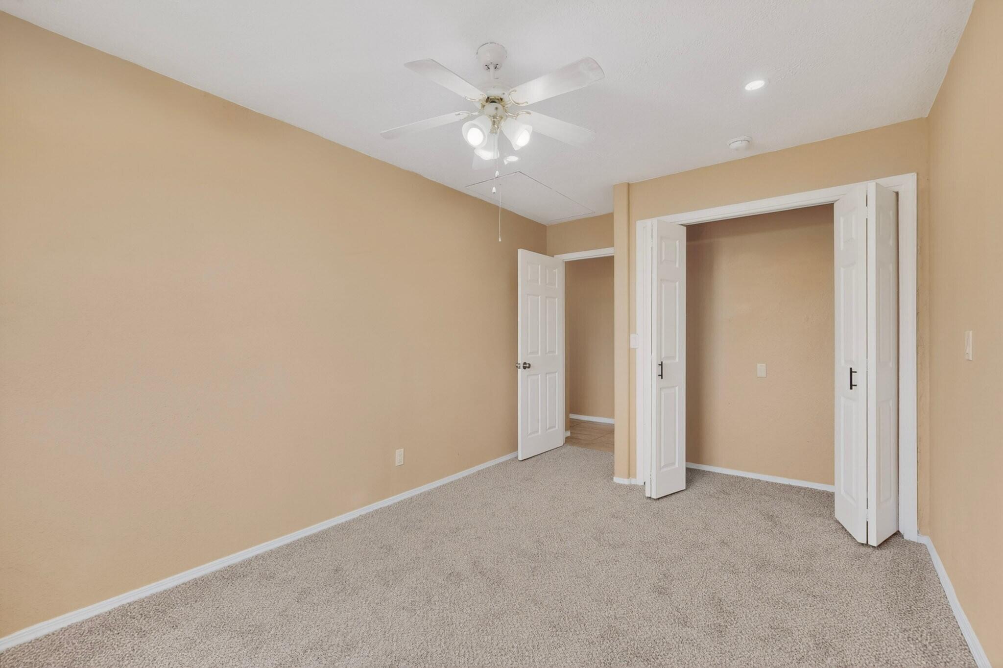 Photo 7 — 72 Aspen Drive