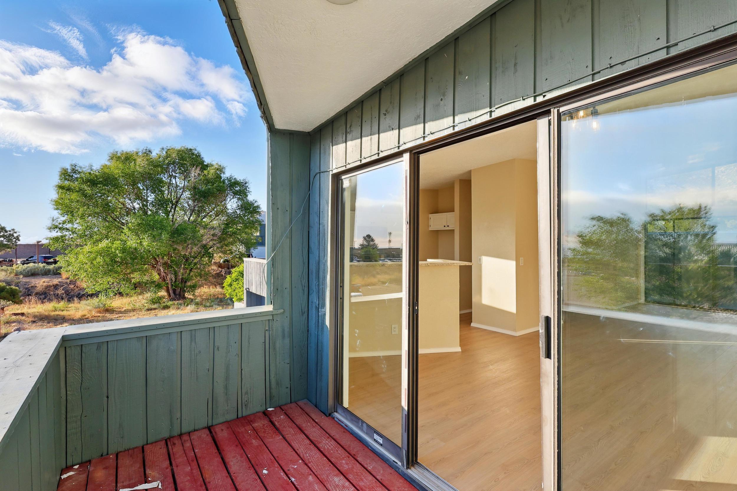 Photo 4 — 720 Tramway Lane NE UNIT 24
