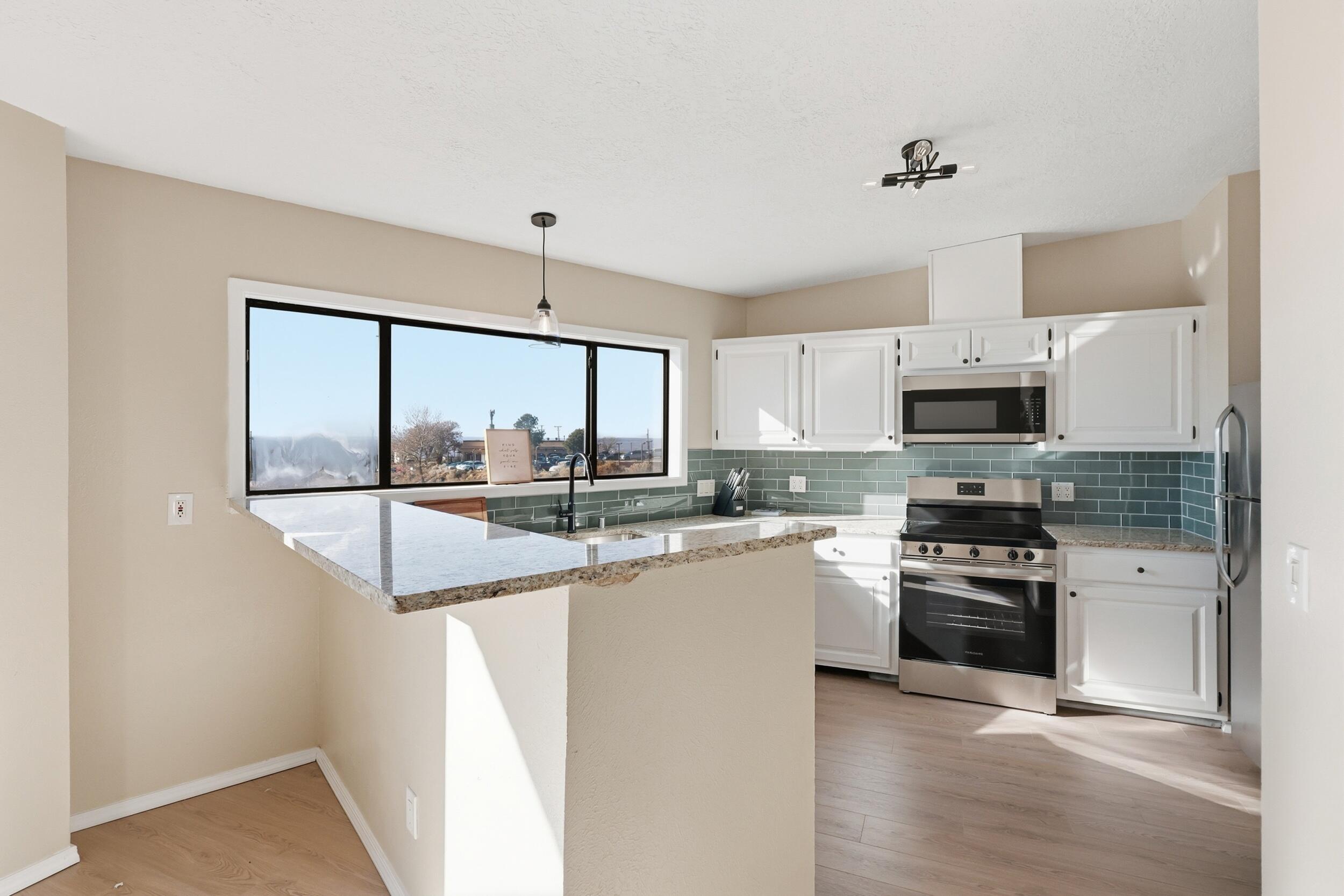 Photo 20 — 720 Tramway Lane NE UNIT 24