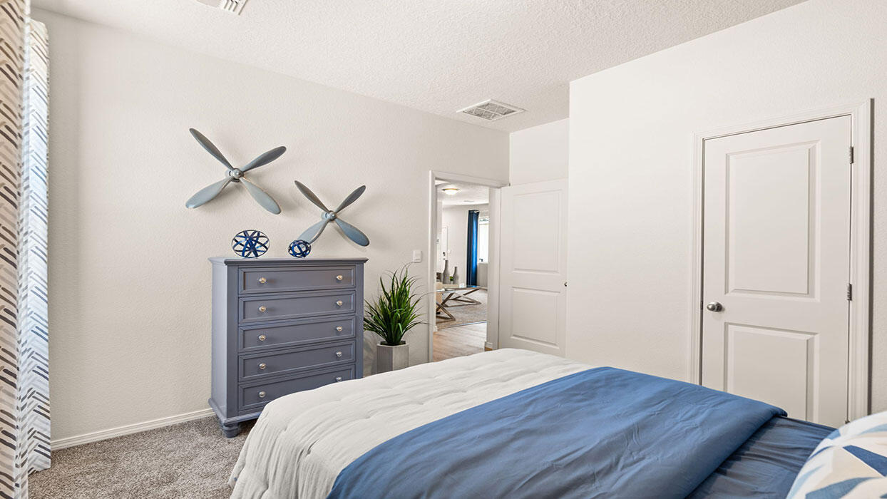 Photo 4 — 1489 Brillo Del Cielo Street NW