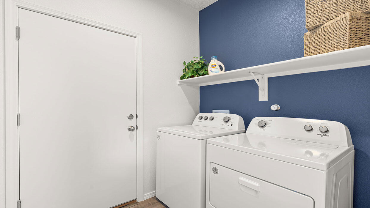 Photo 2 — 1489 Brillo Del Cielo Street NW