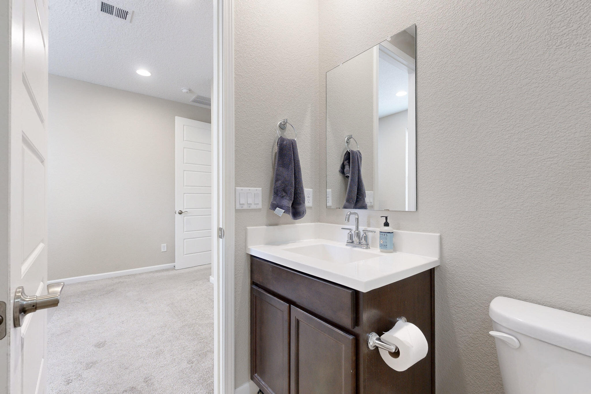 Photo 13 — 2199 Beckham Drive NE