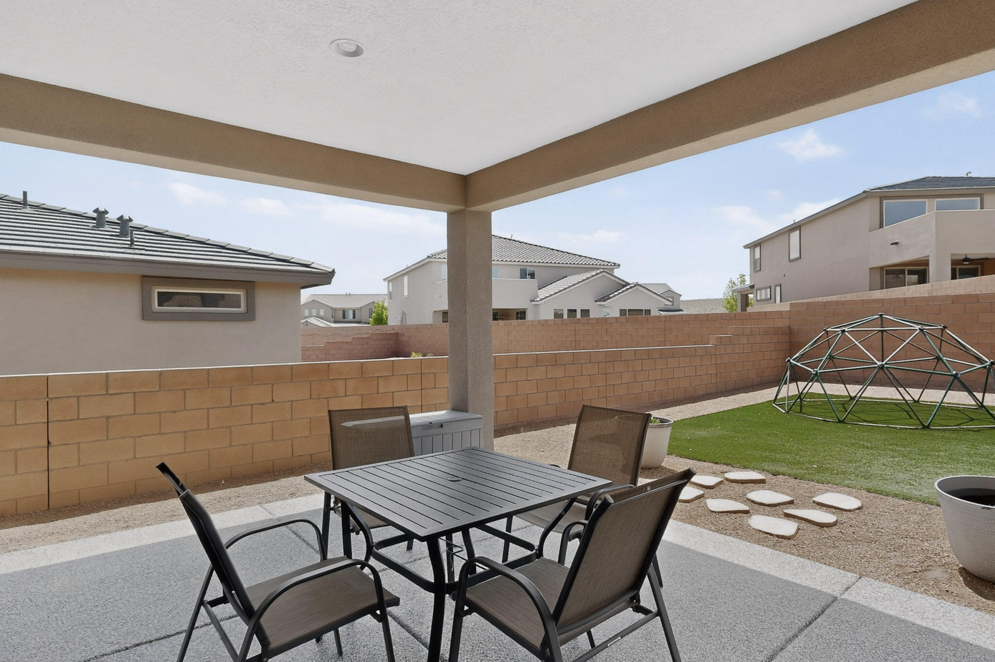 Photo 11 — 2199 Beckham Drive NE