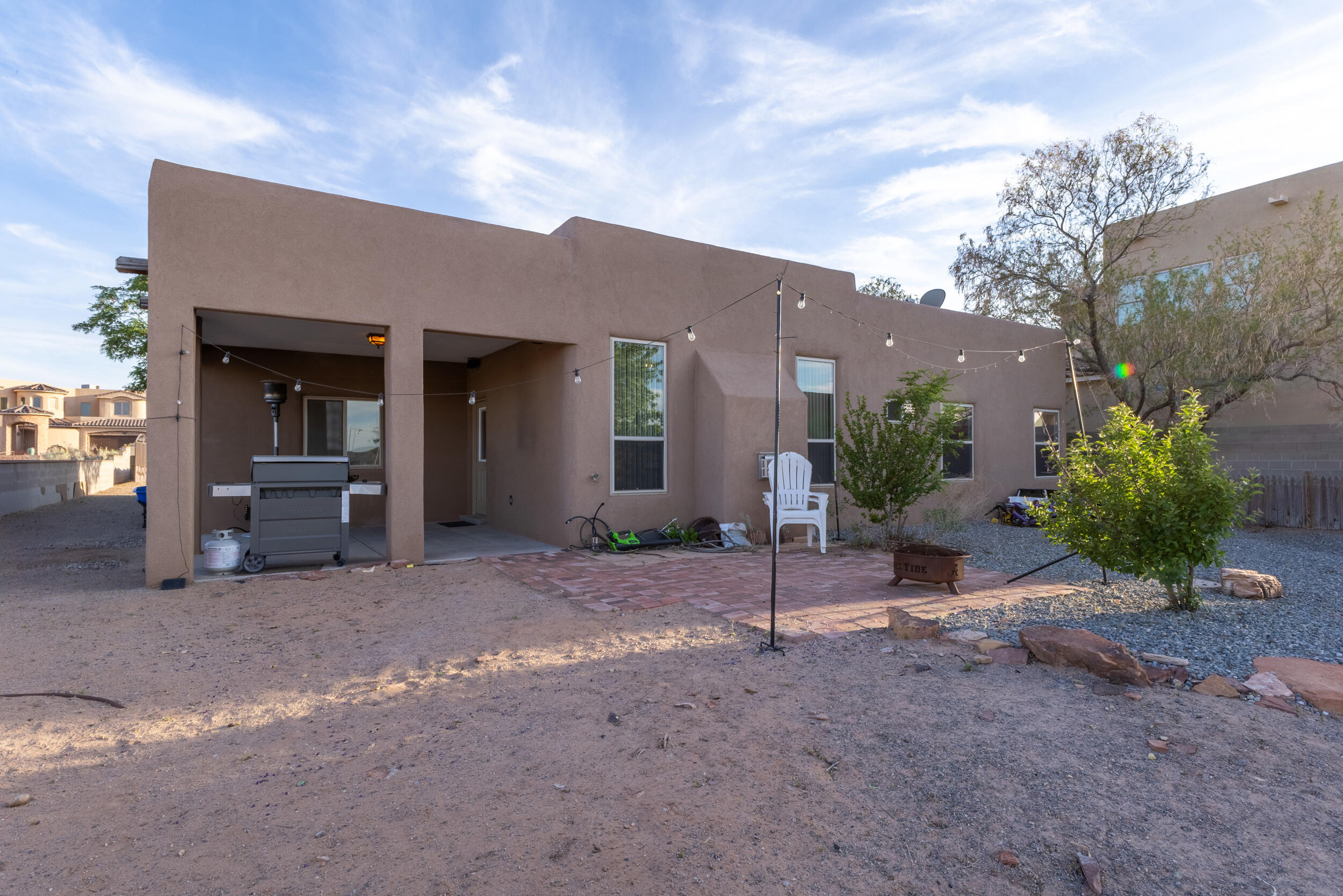 Photo 13 — 6111 La Paz Road NE