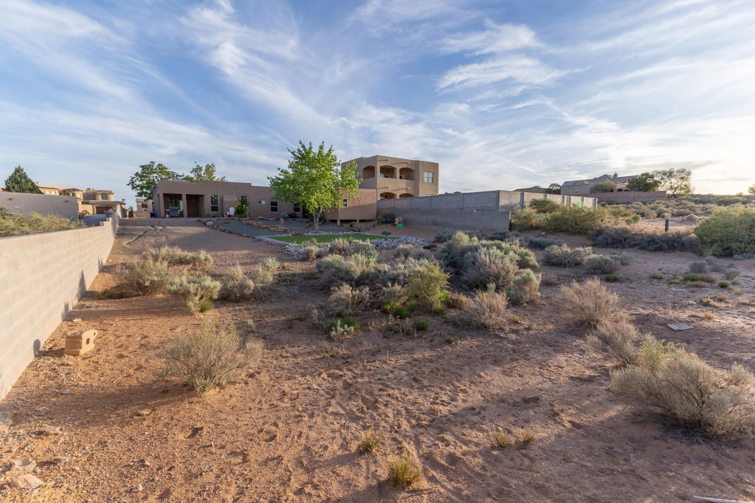Photo 6 — 6111 La Paz Road NE
