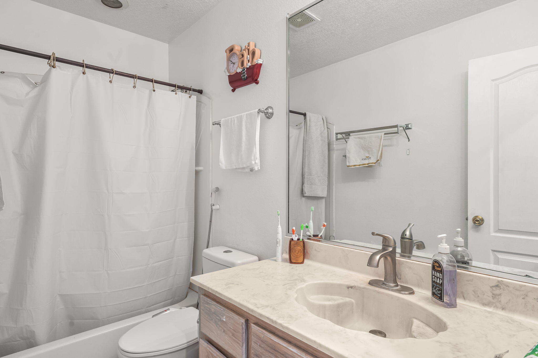 Photo 14 — 4800 Driftwood Avenue NW
