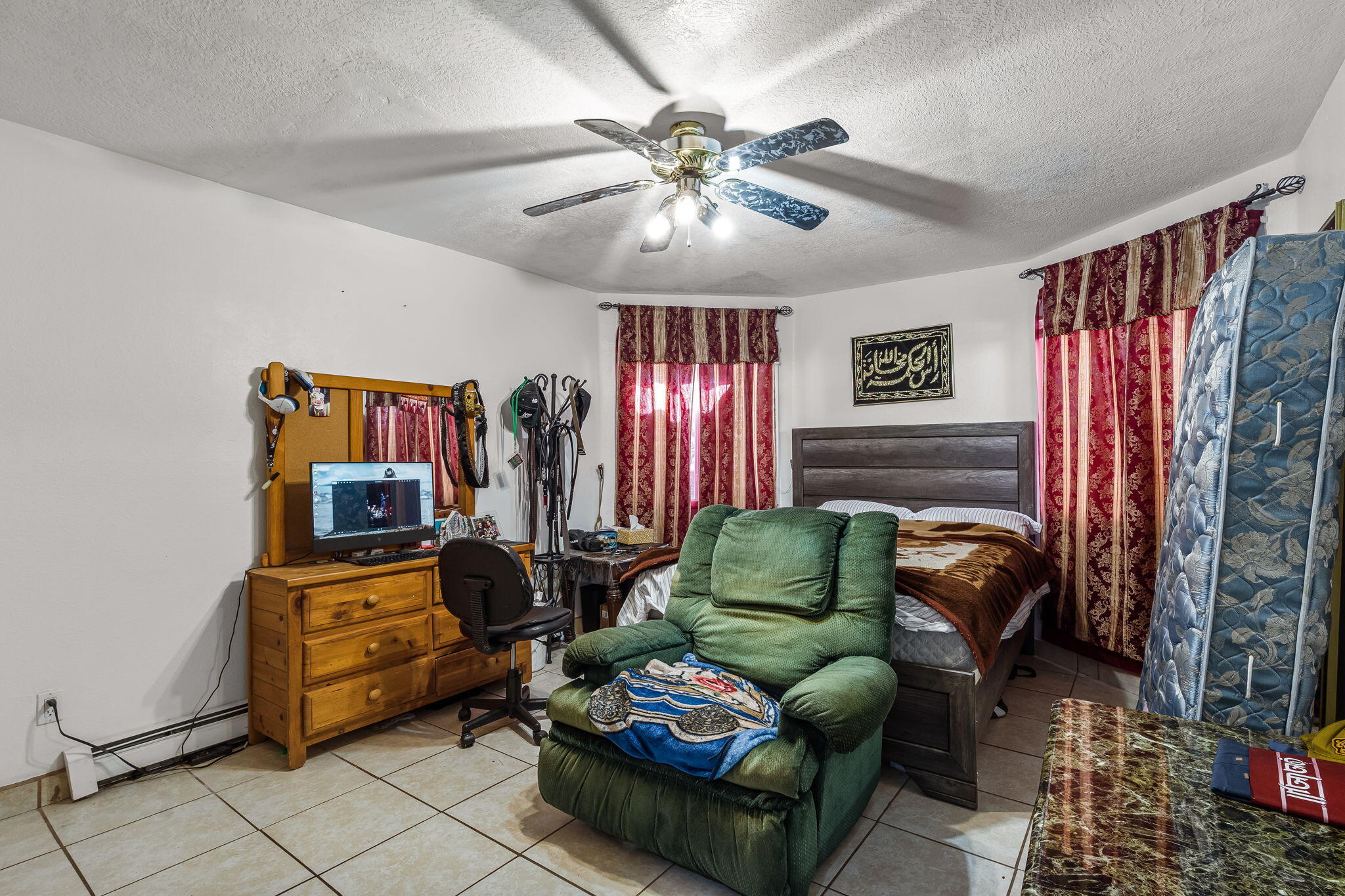 Photo 13 — 4800 Driftwood Avenue NW