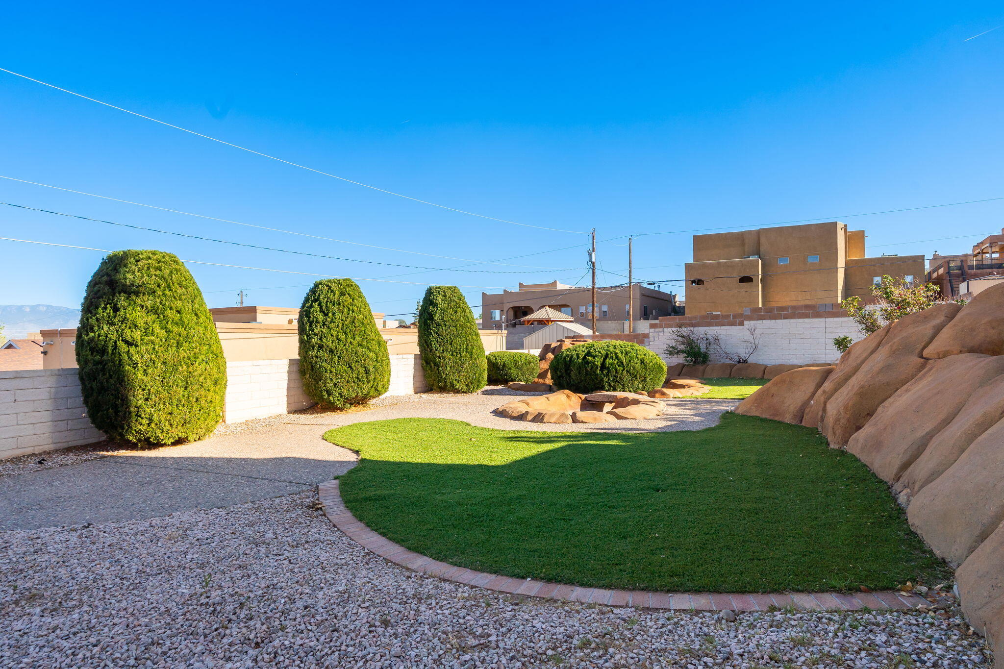 Photo 8 — 4800 Driftwood Avenue NW