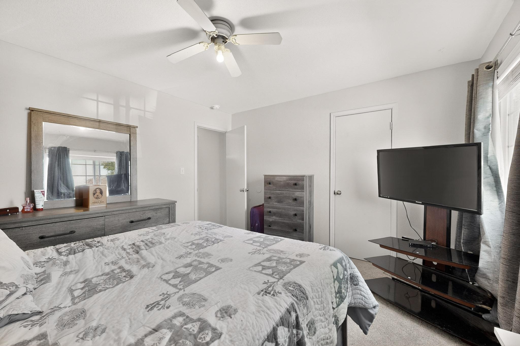 Photo 2 — 3012 Mason Meadows Drive NE