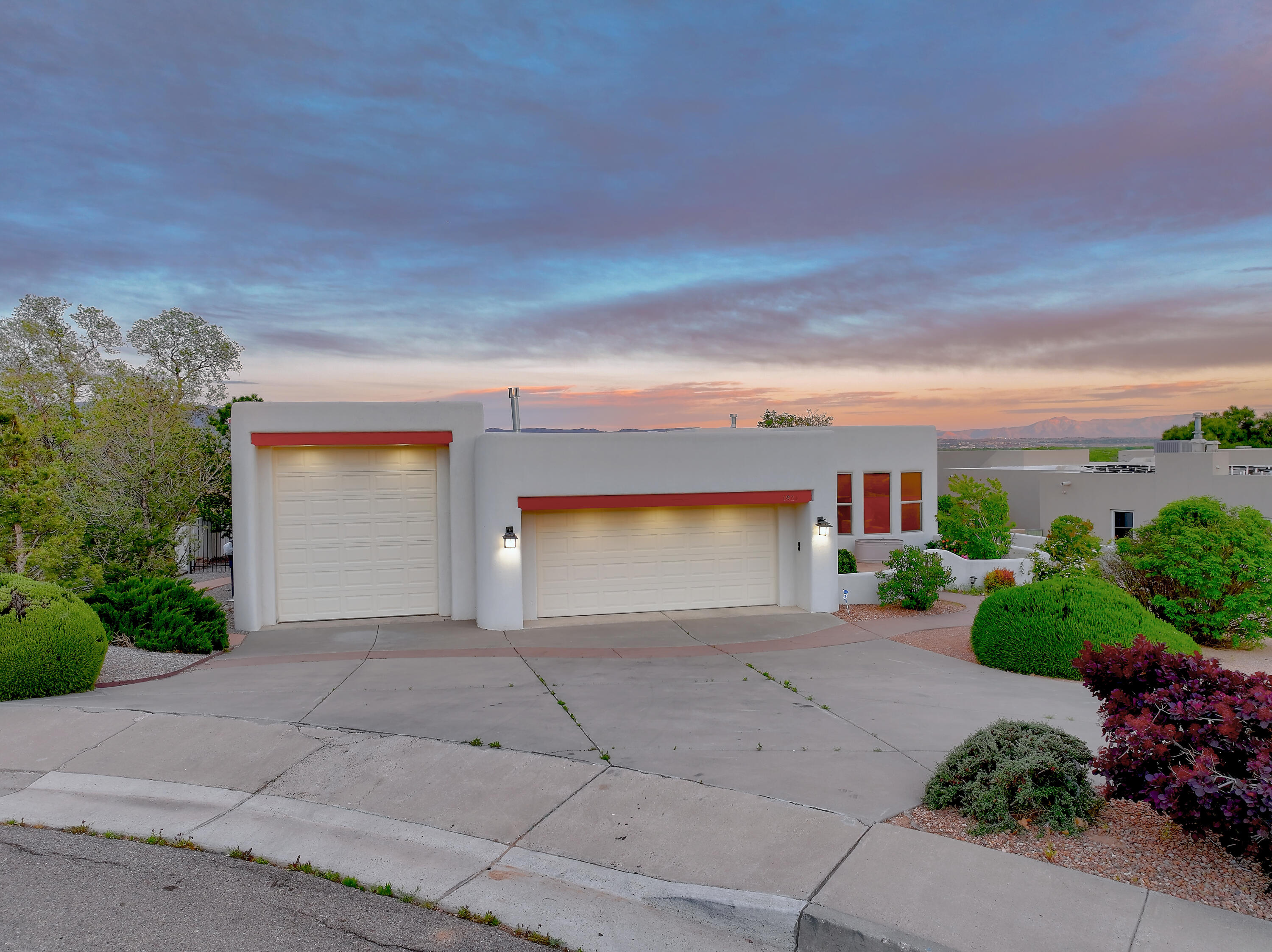1824 Calle Del Vista Road NW