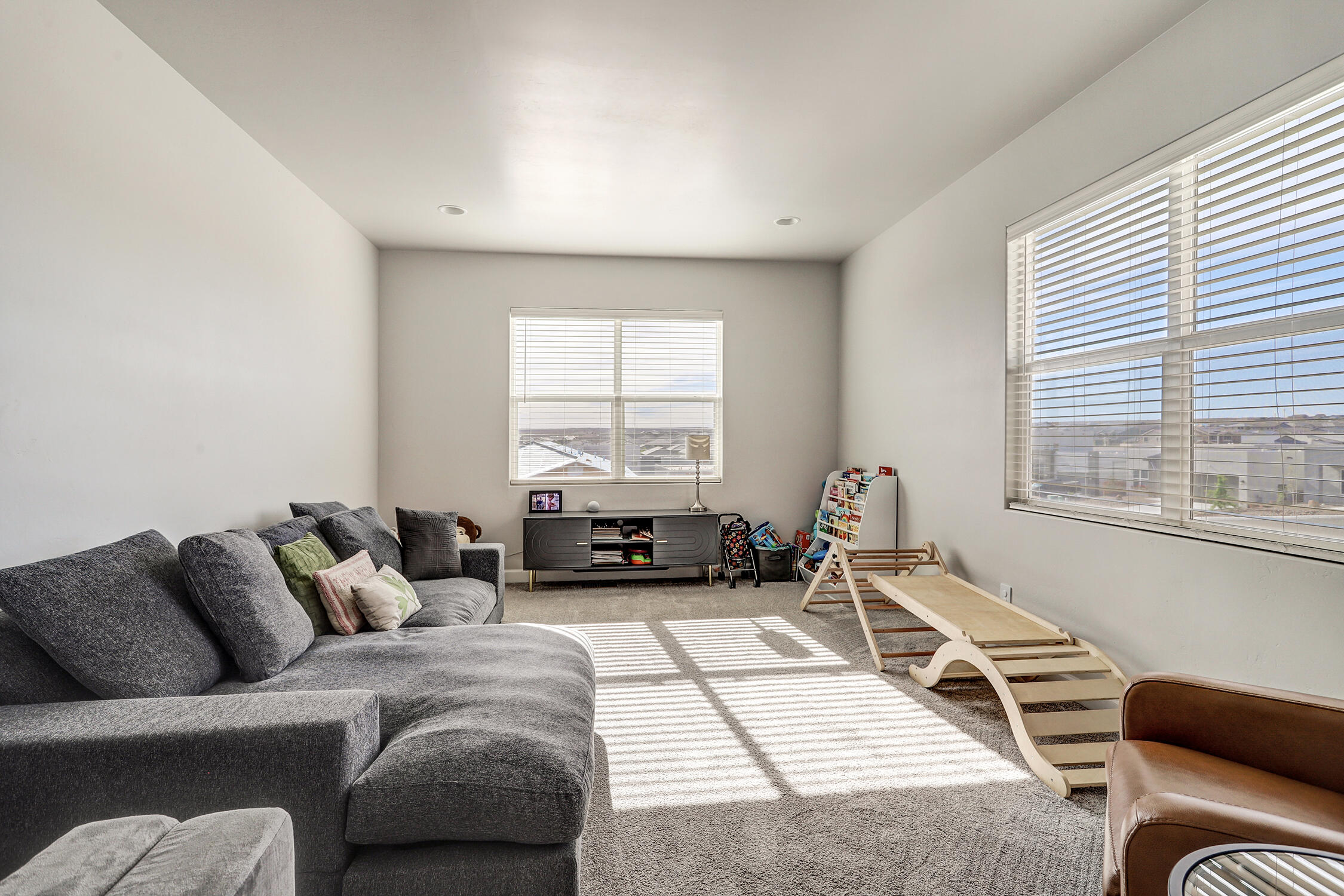 Photo 10 — 3208 Baxter Street SE