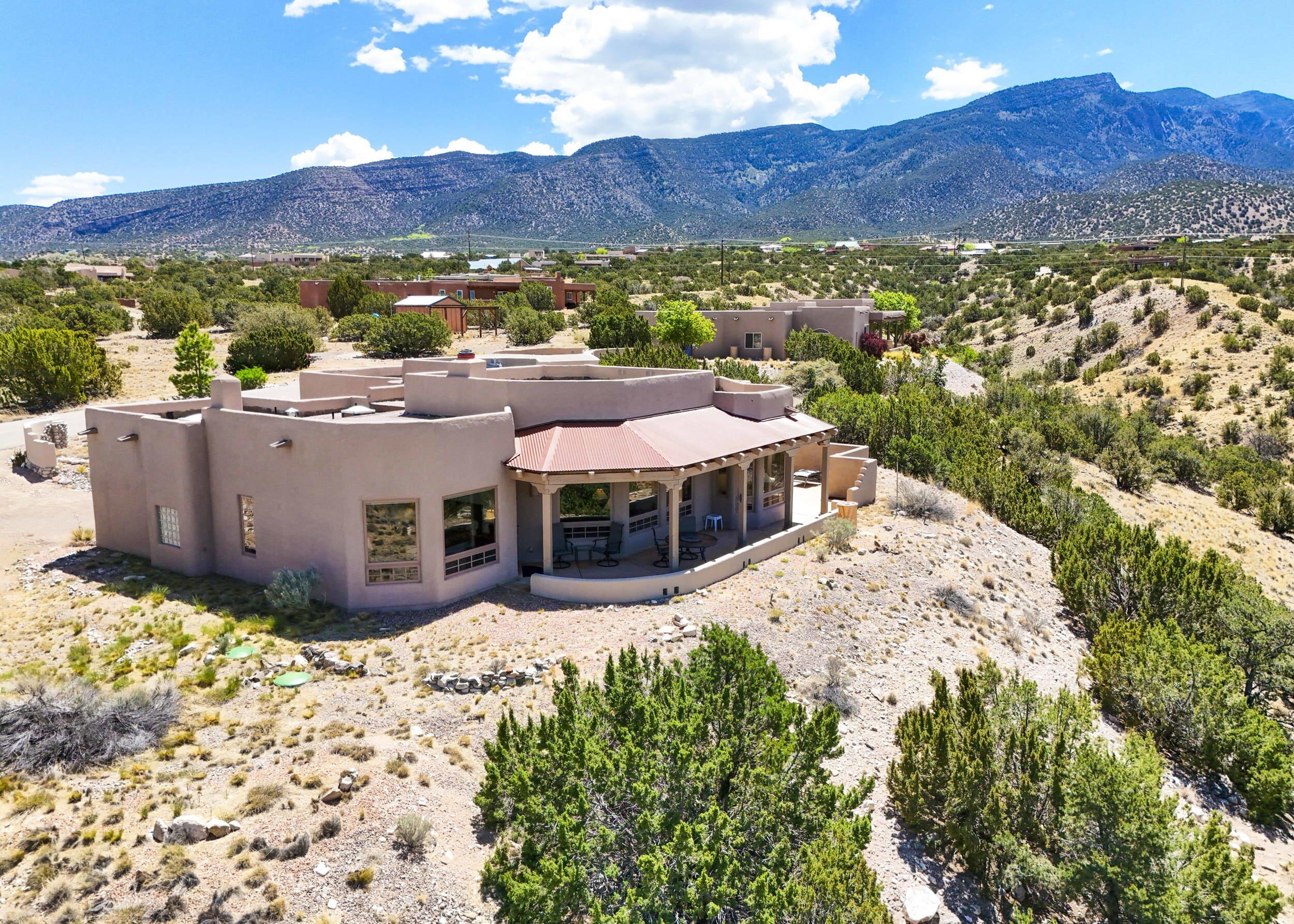 Photo 9 — 10 PINON RIDGE DR
