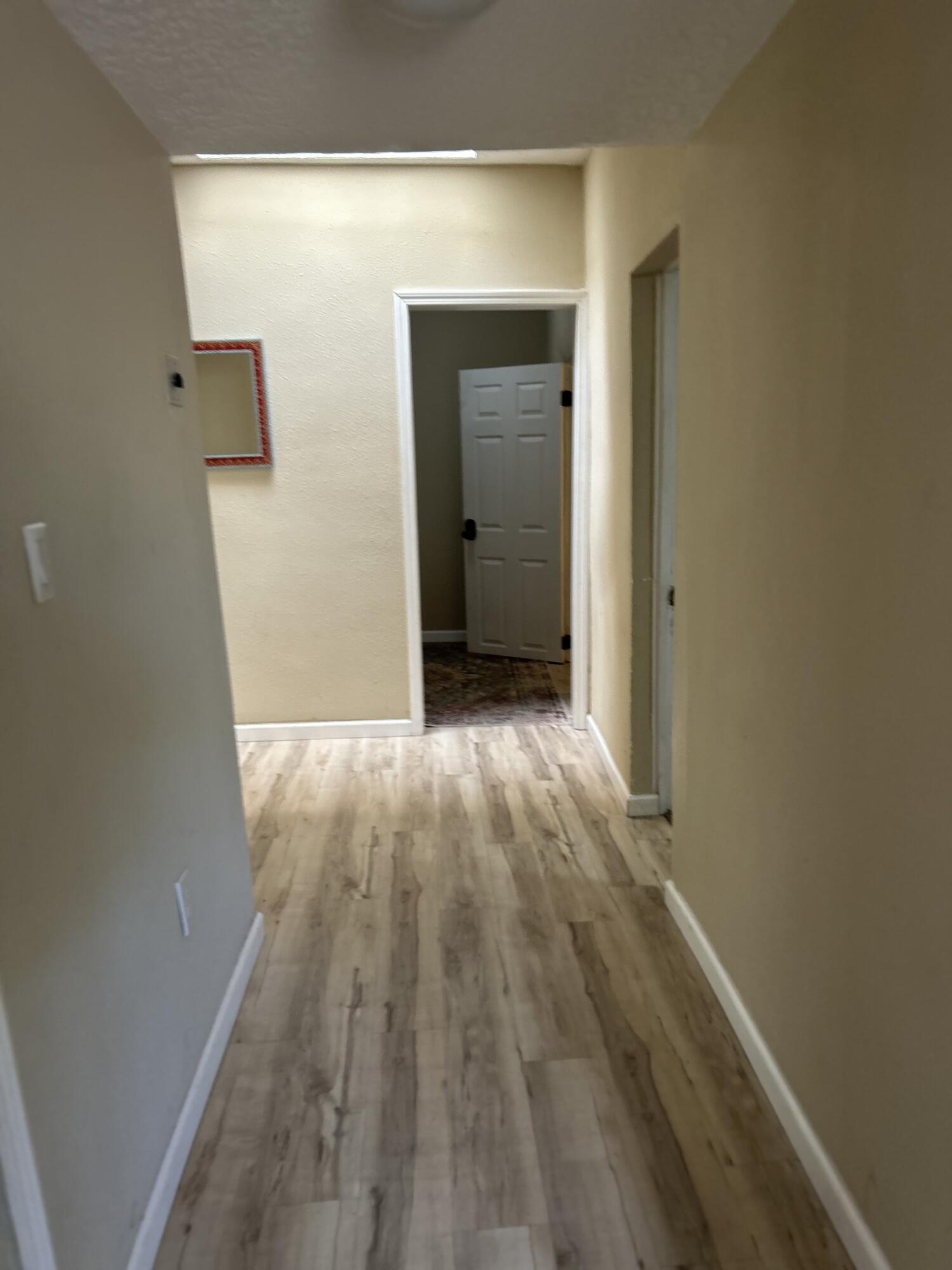 Photo 9 — 709 Cromwell Avenue SW
