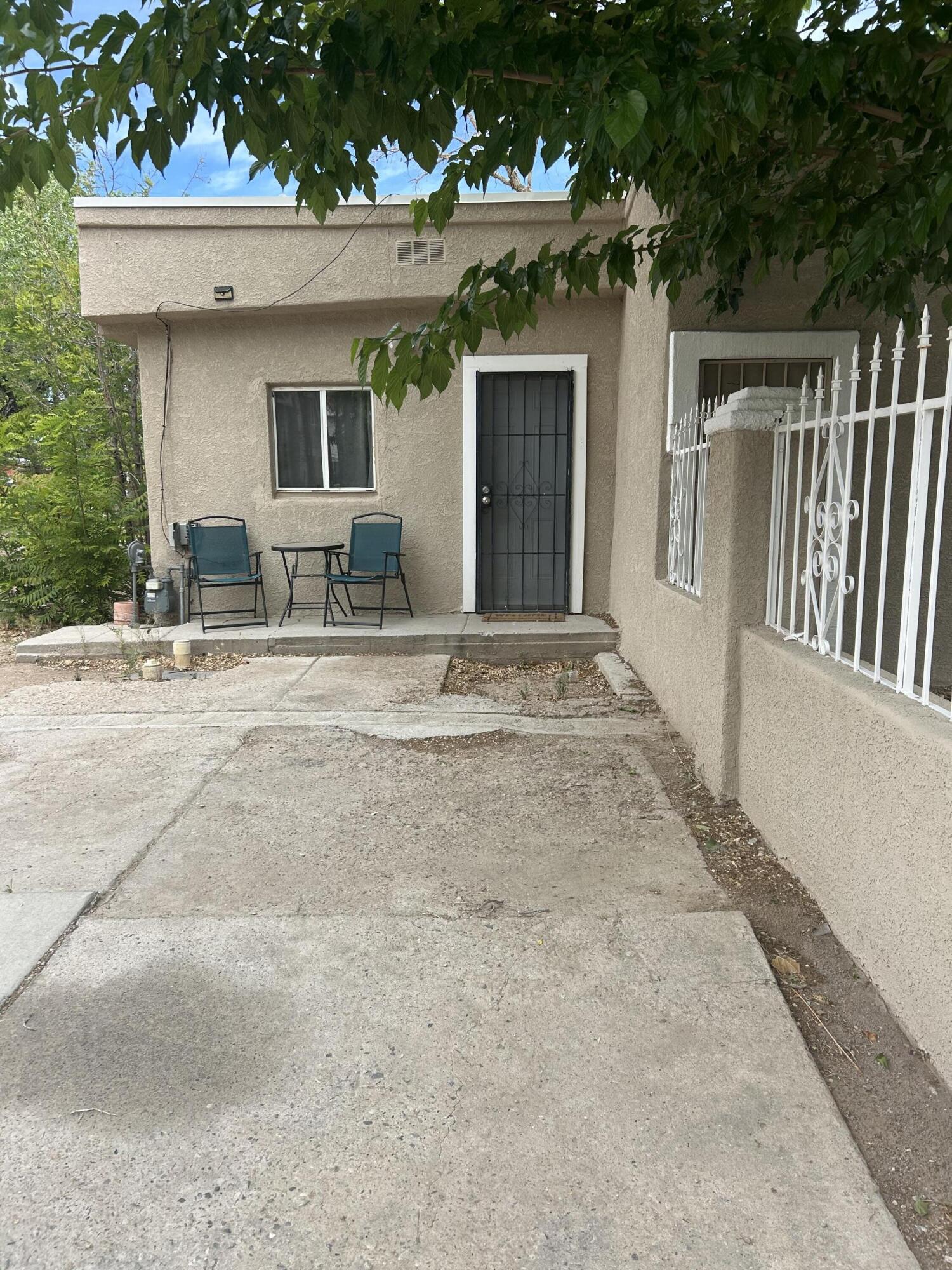 Photo 12 — 709 Cromwell Avenue SW