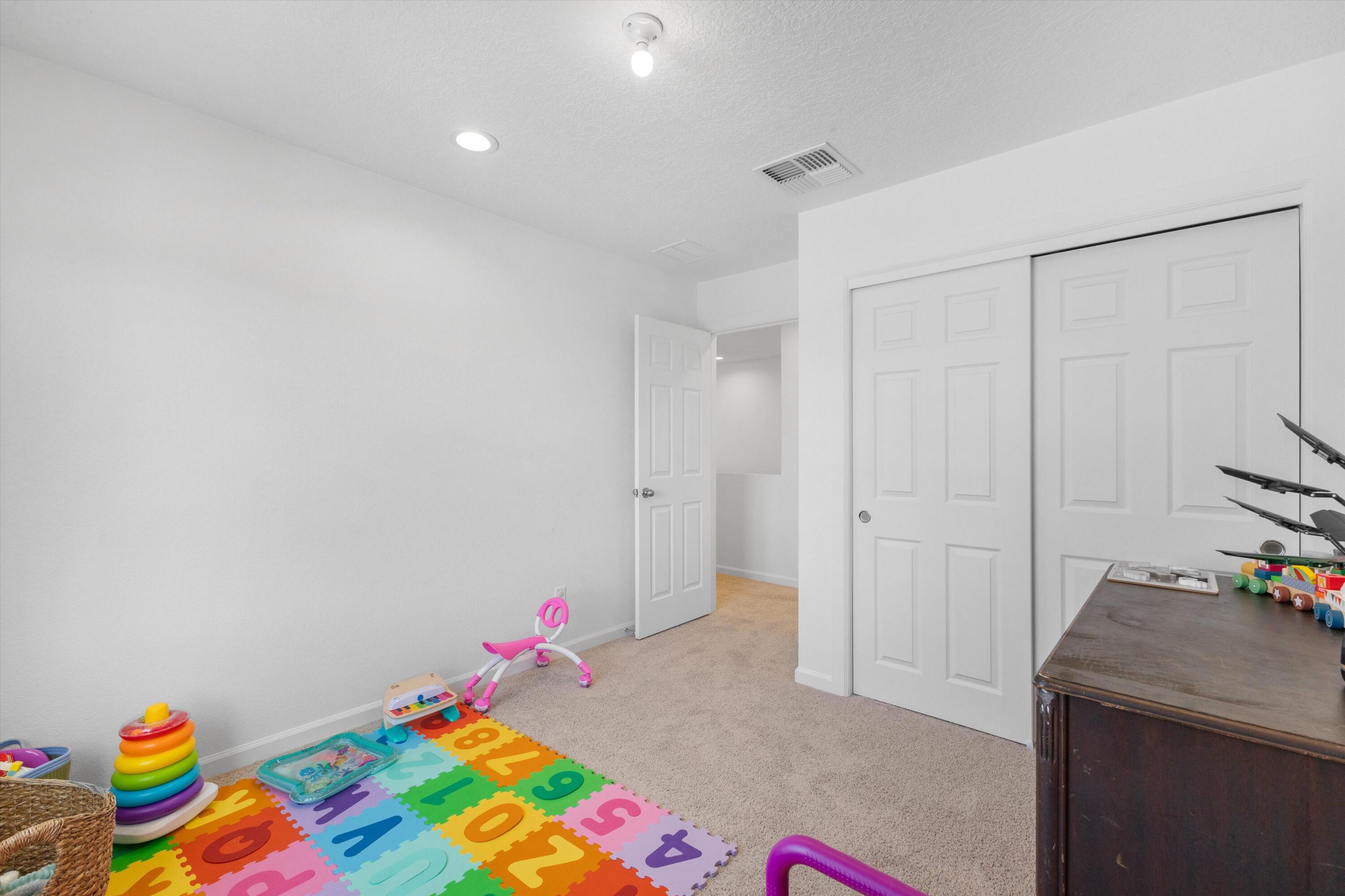 Photo 19 — 2541 Seaforth Circle