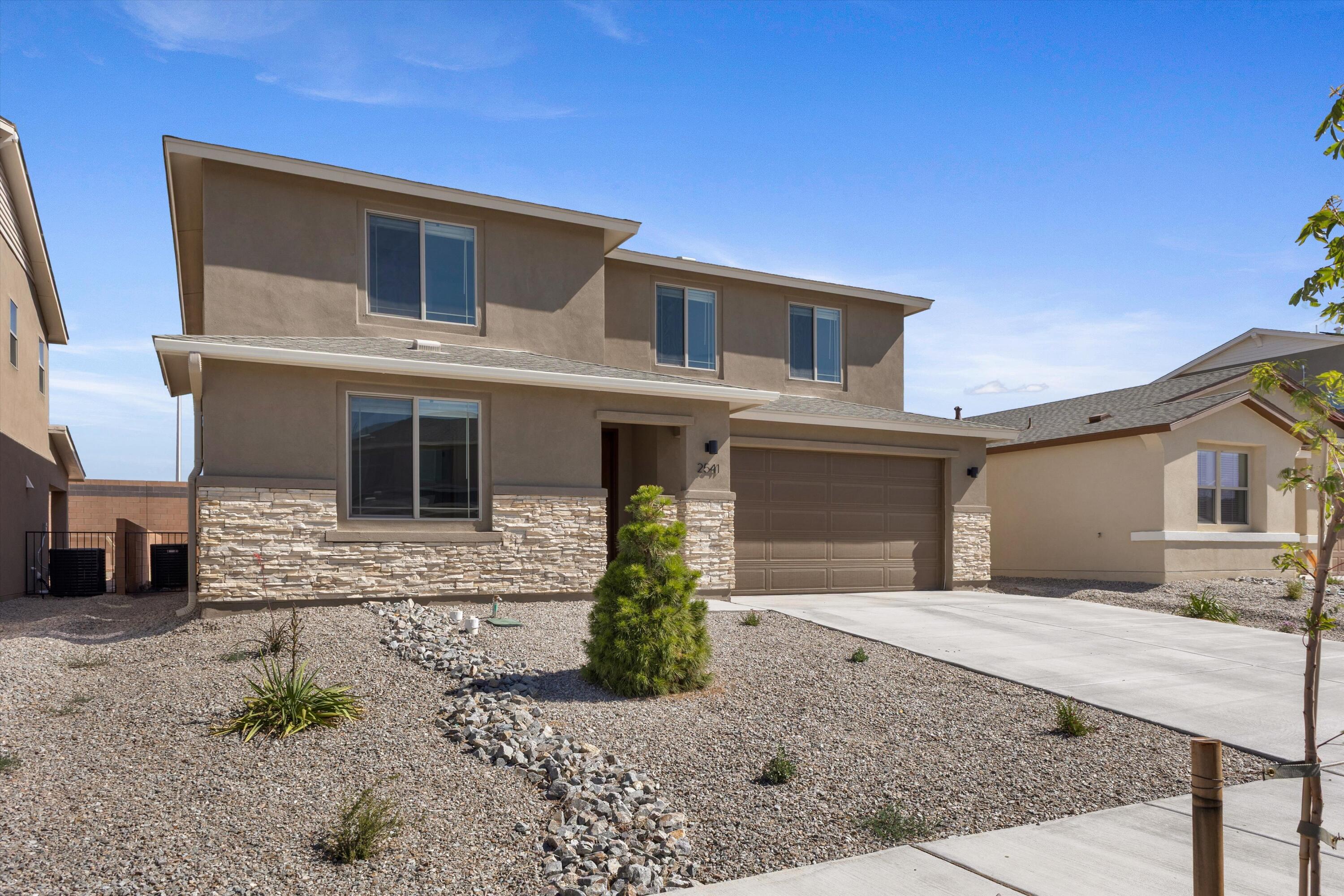 Photo 7 — 2541 Seaforth Circle