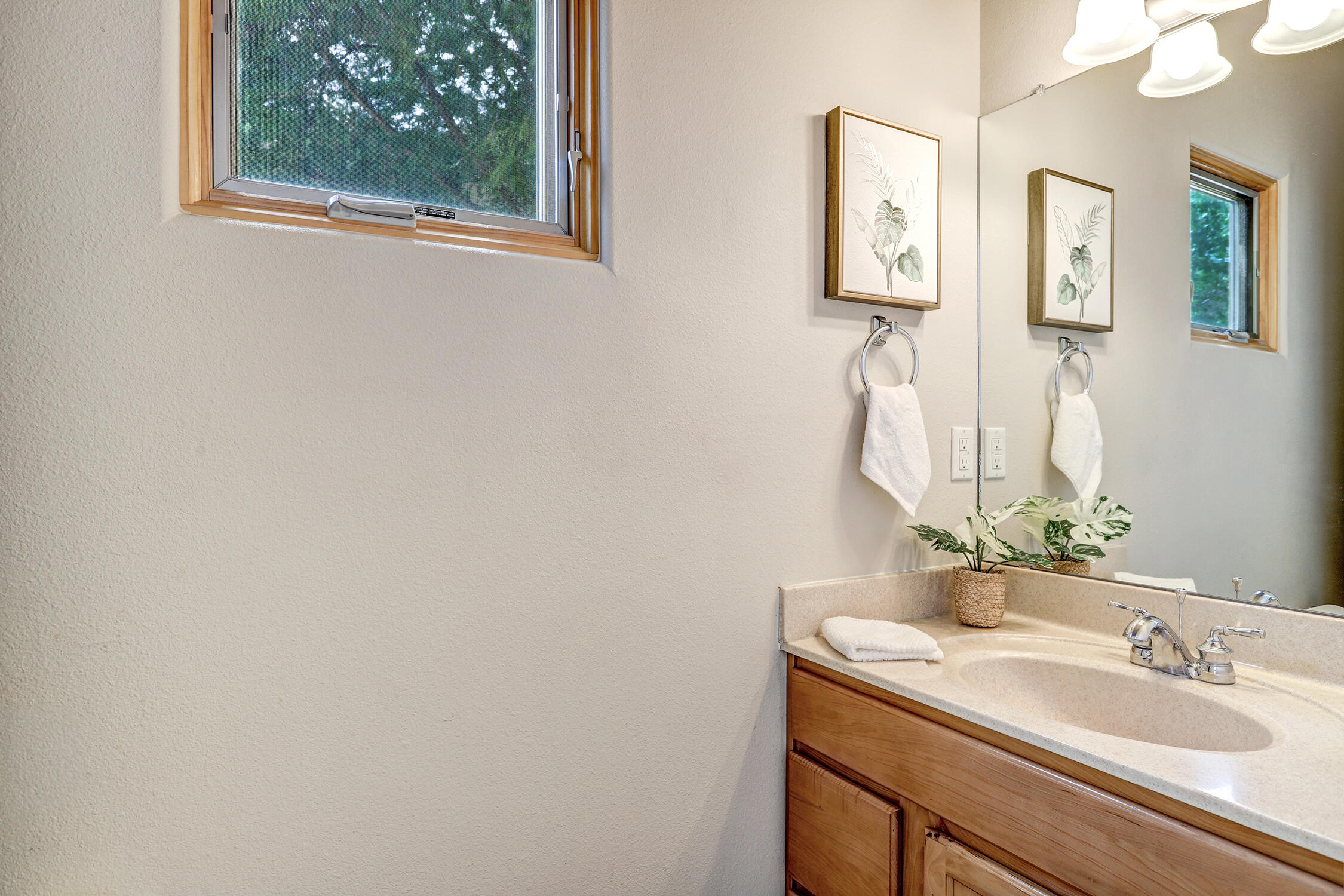 Photo 10 — 5201 Ancala Trail NE