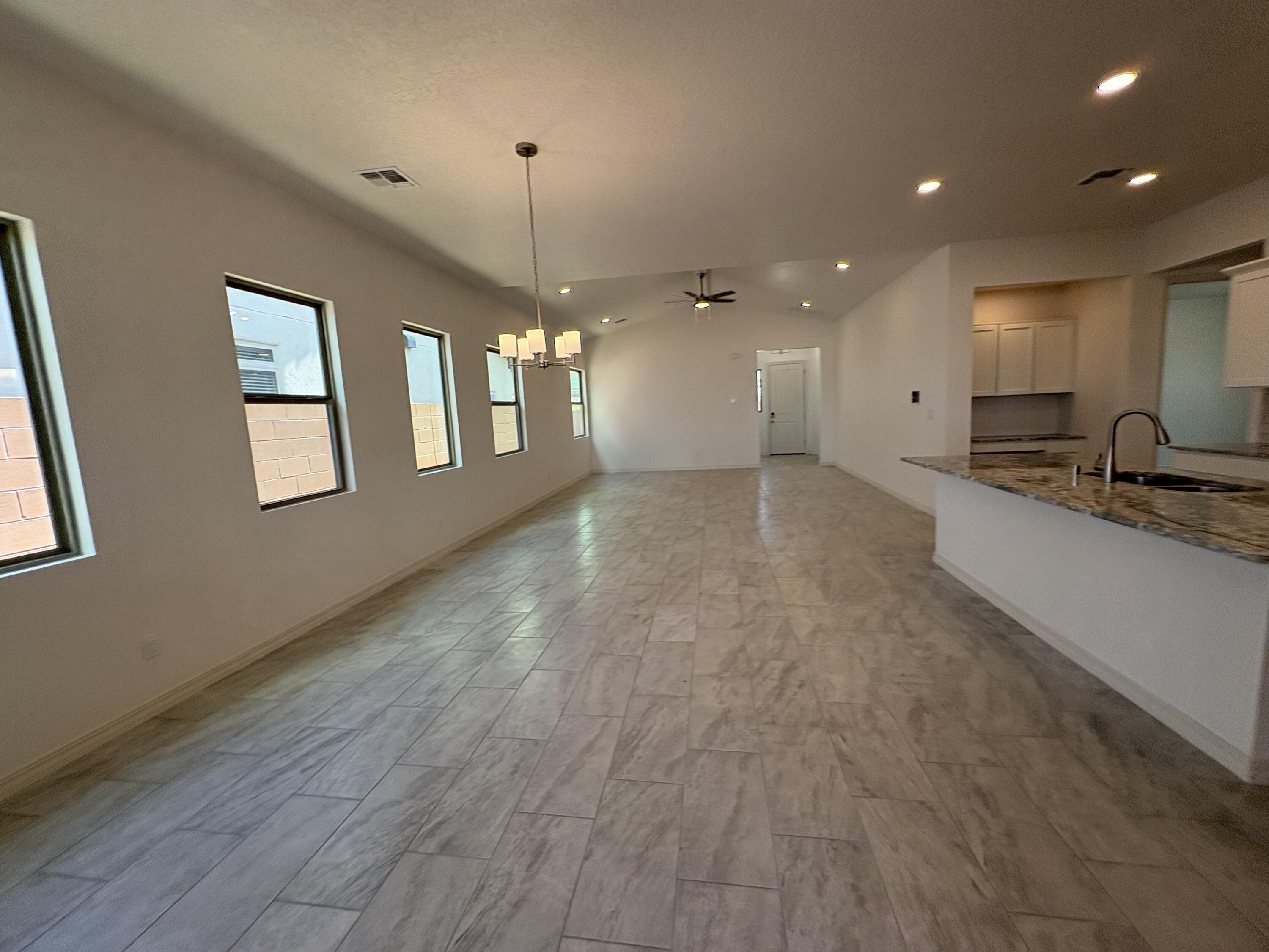 Photo 14 — 6037 Hardin Drive SE