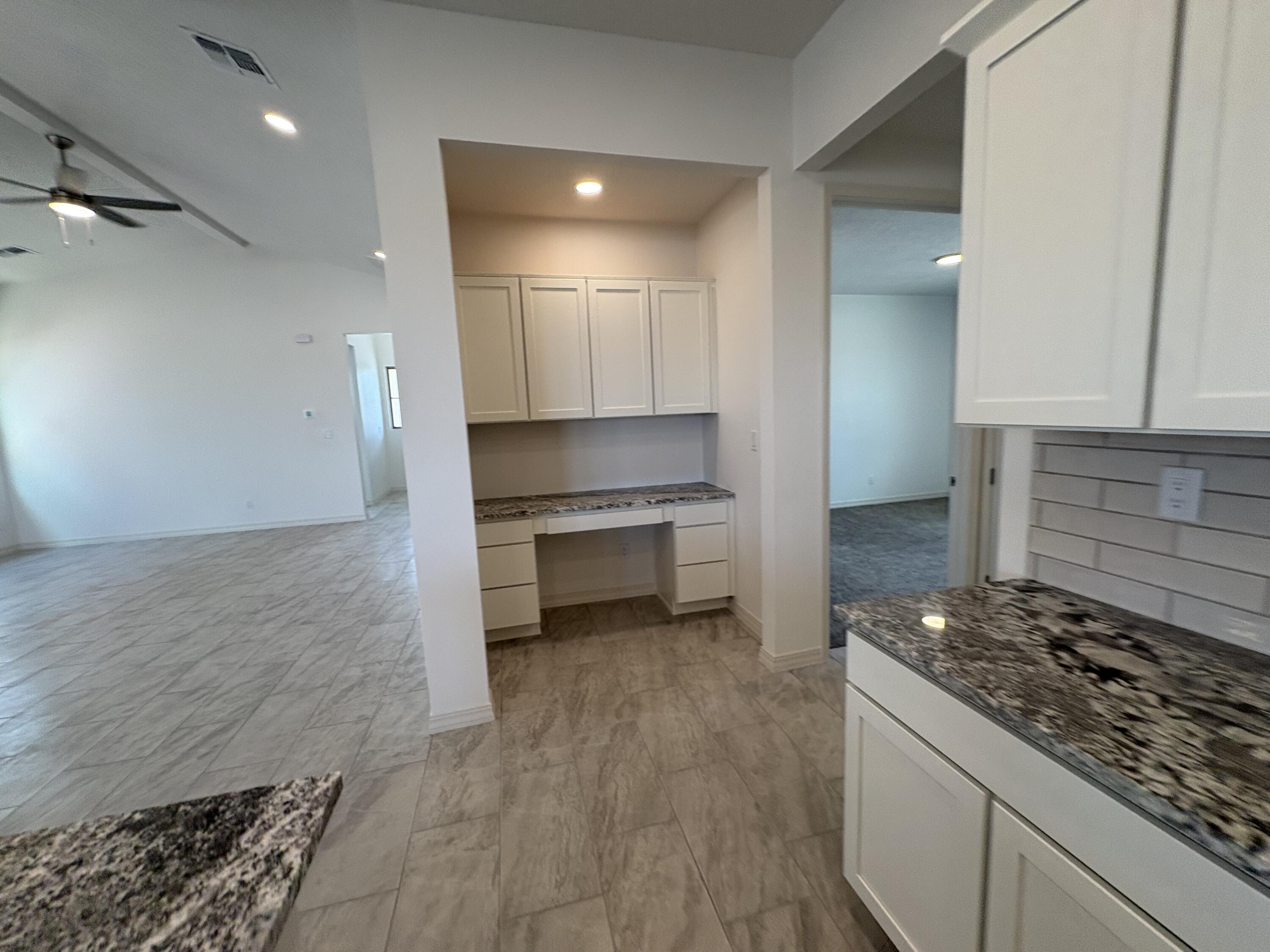 Photo 9 — 6037 Hardin Drive SE