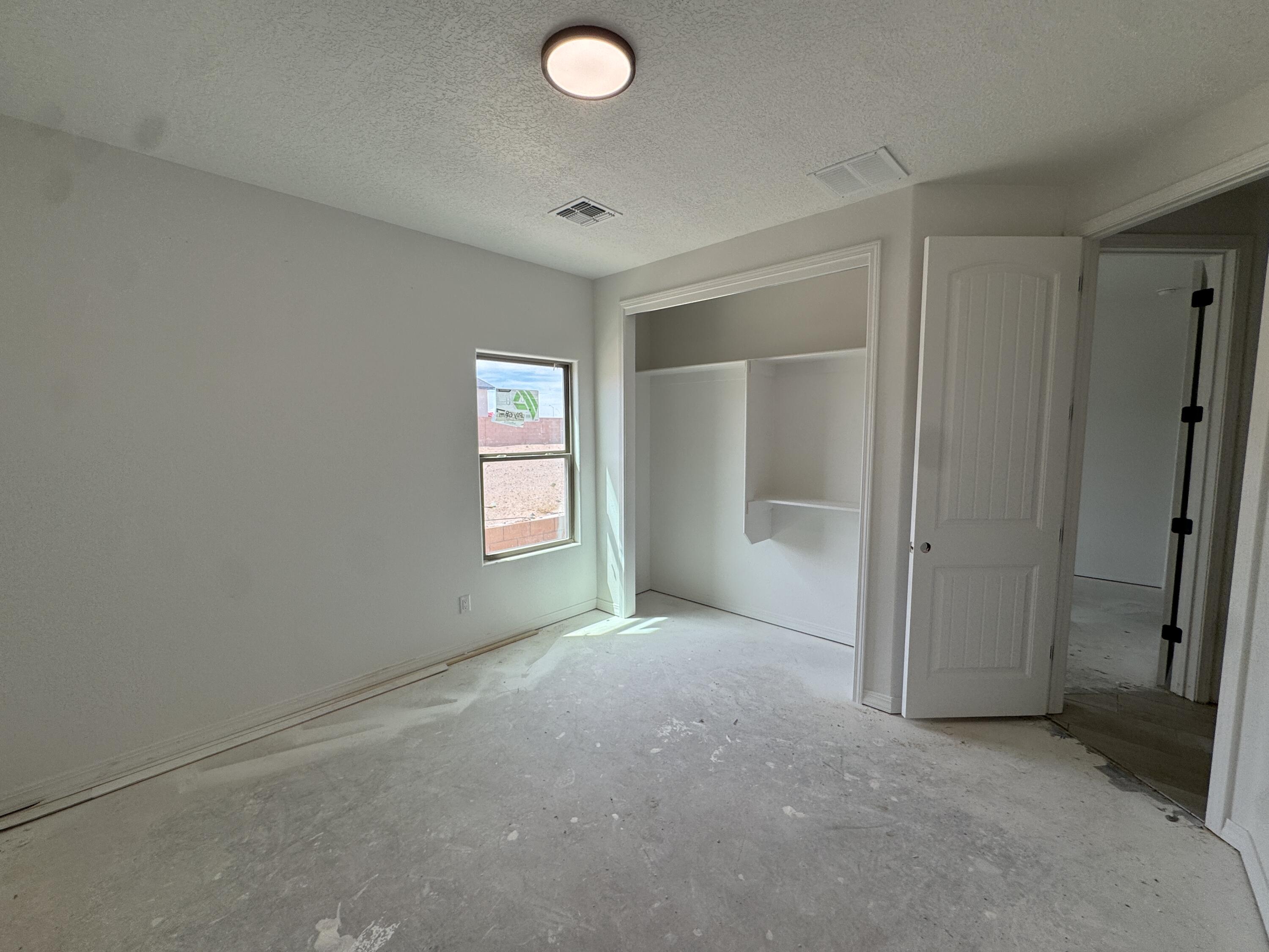 Photo 17 — 4856 Manzano Peak Street SW